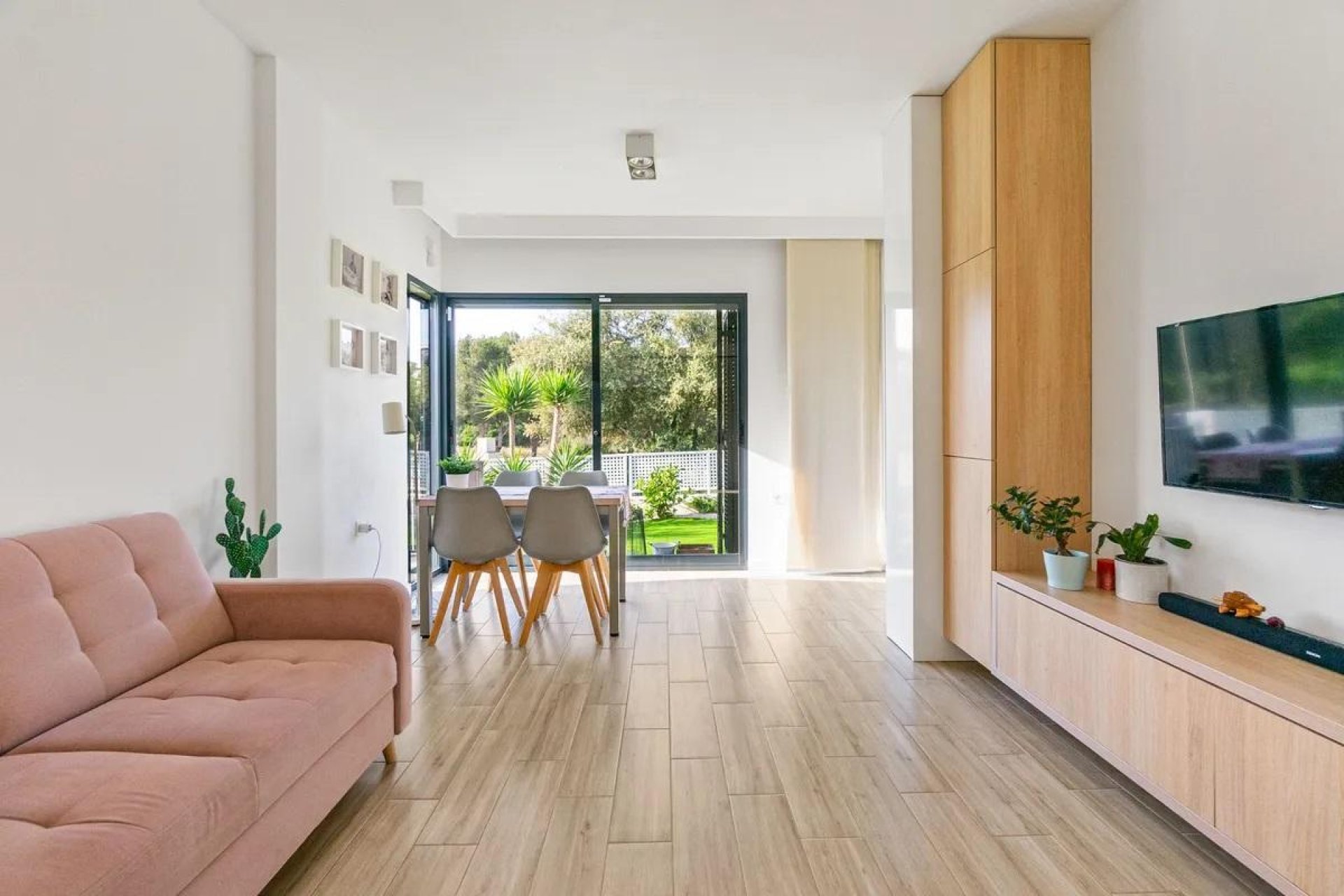 Resale - Villa - Orihuela Costa - La Zenia