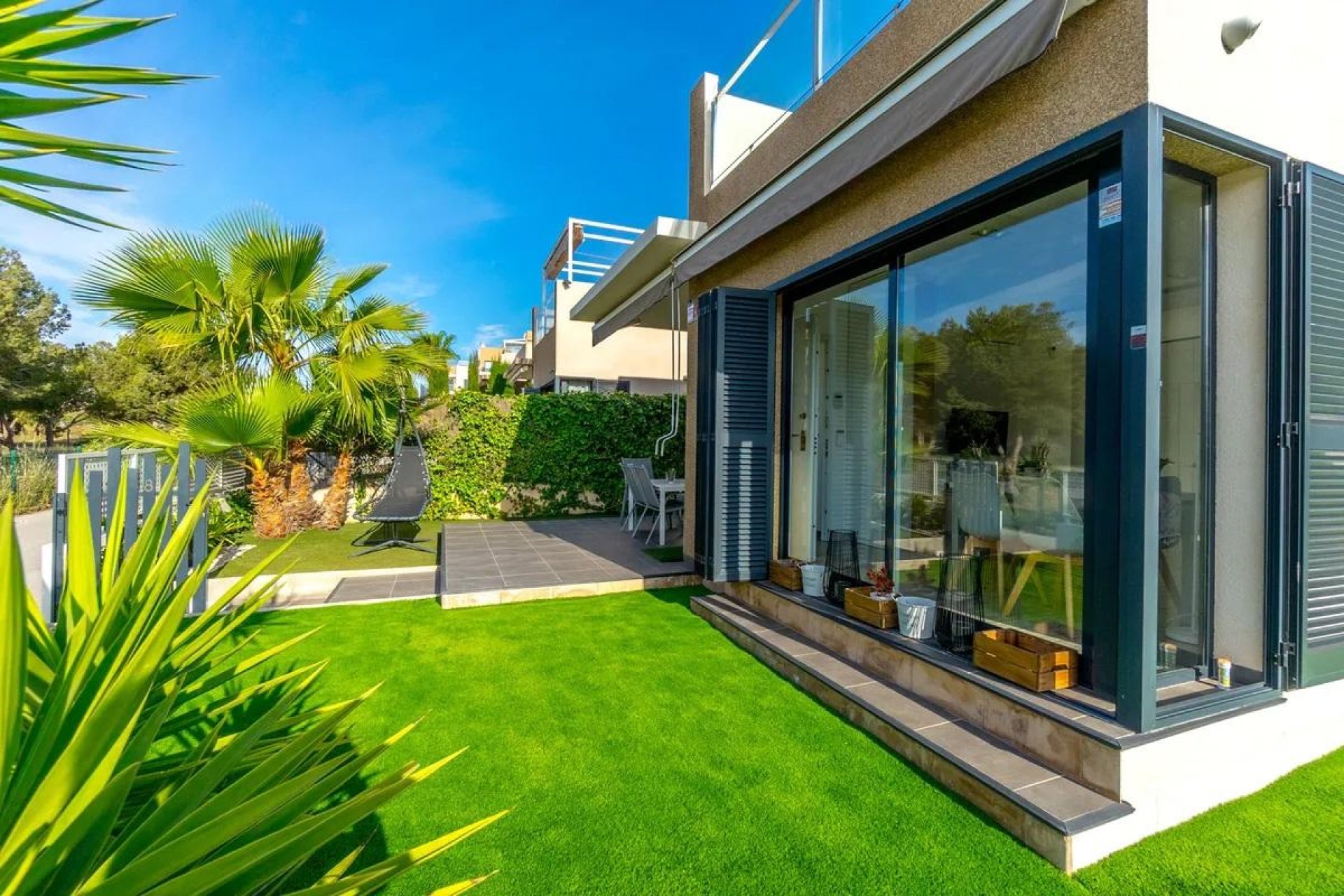 Resale - Villa - Orihuela Costa - La Zenia