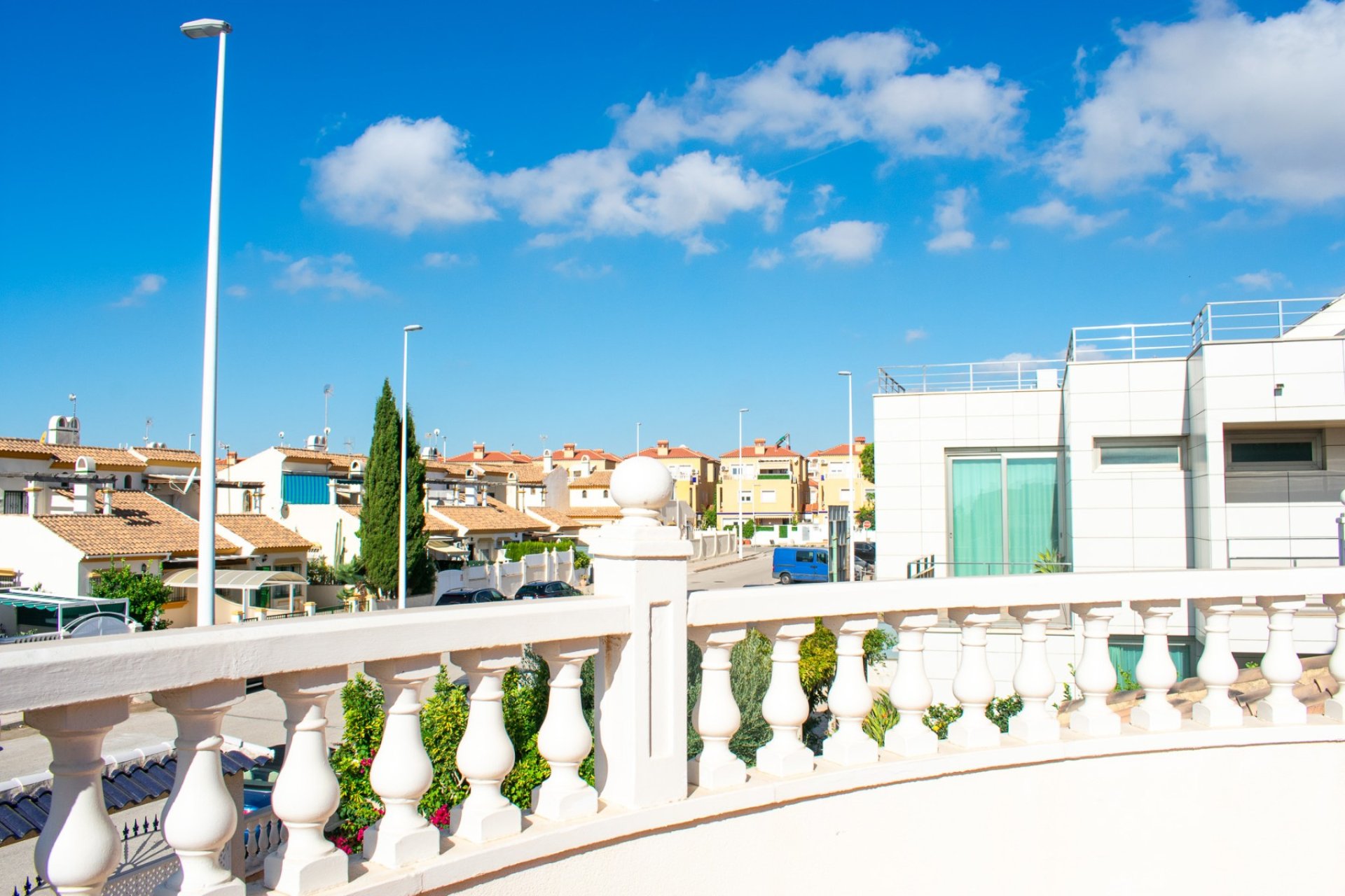 Resale - Villa - Orihuela Costa - La Zenia