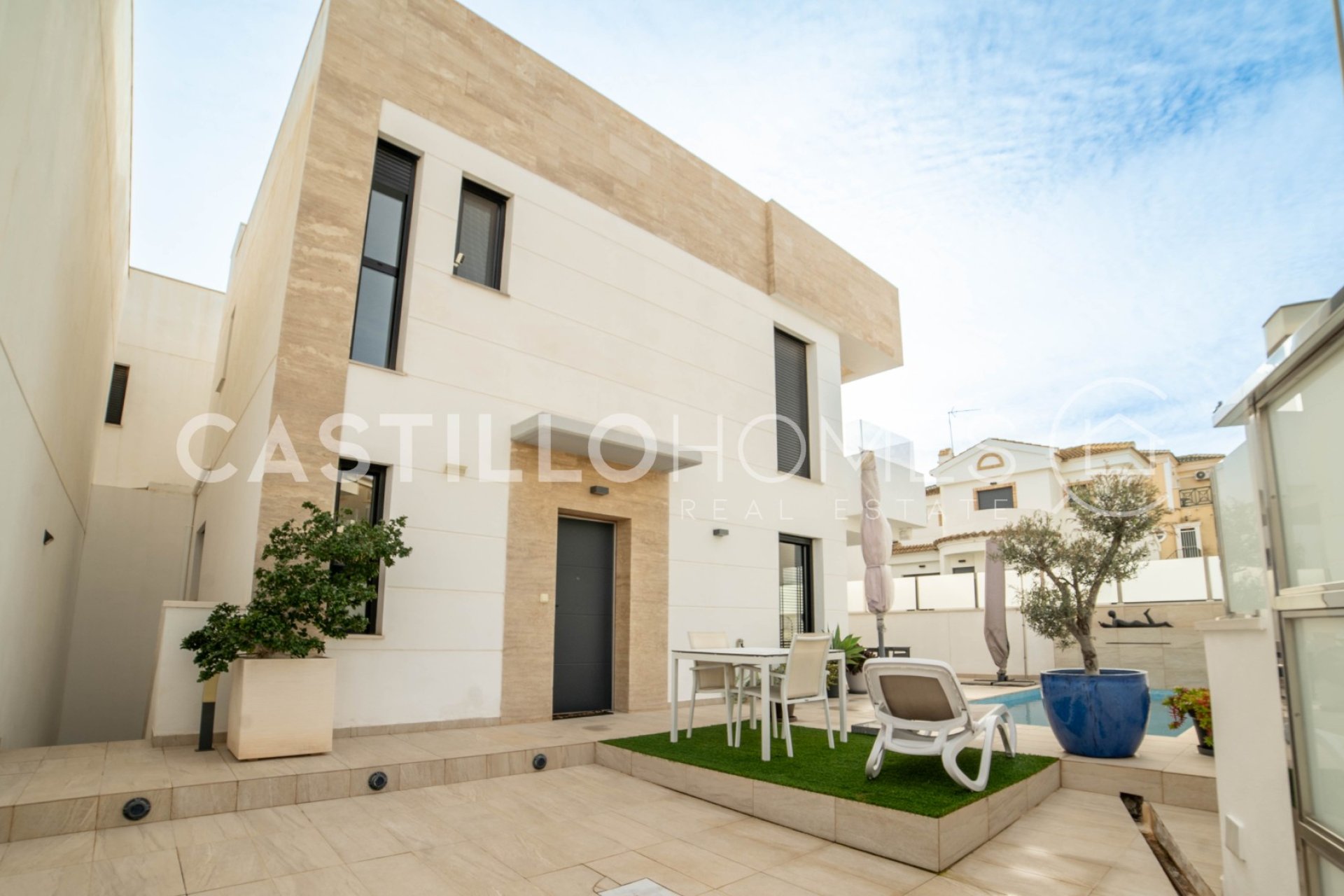 Resale - Villa - Orihuela Costa - Las Filipinas