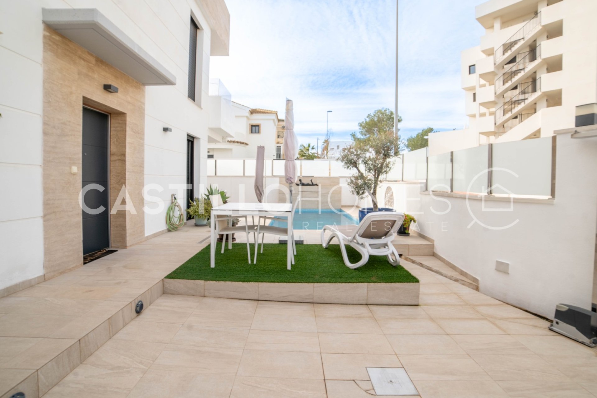 Resale - Villa - Orihuela Costa - Las Filipinas