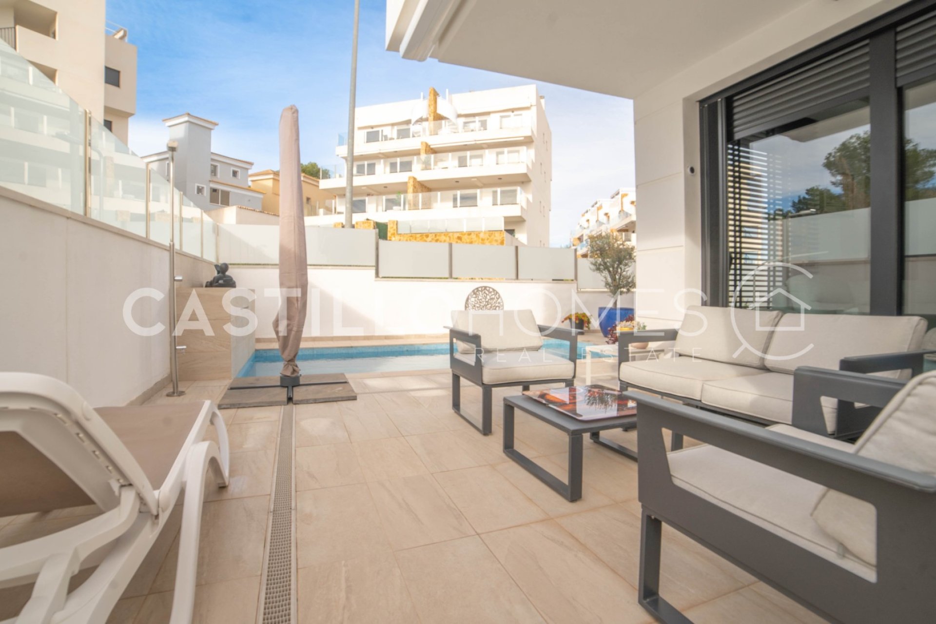 Resale - Villa - Orihuela Costa - Las Filipinas