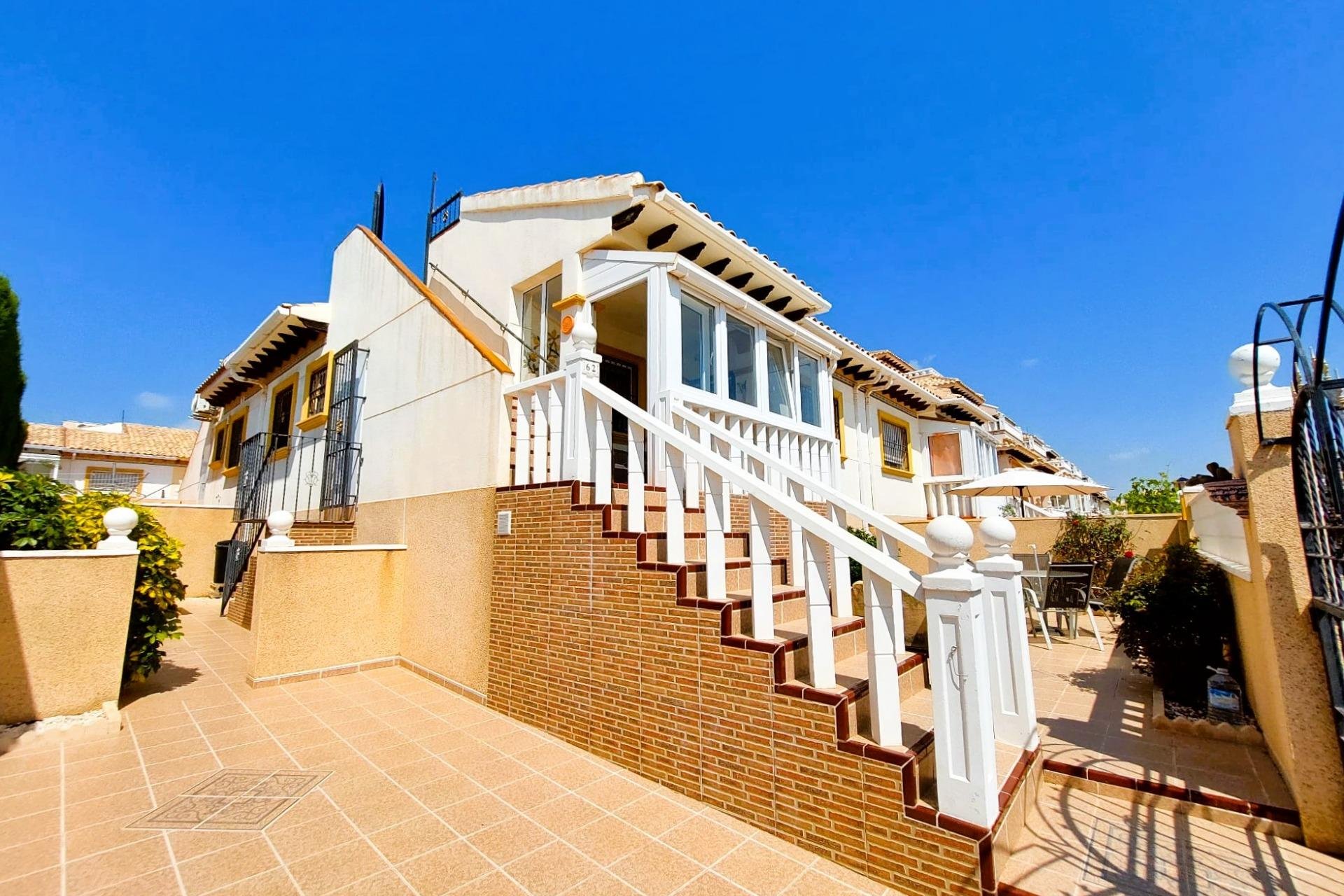 Resale - Villa - Orihuela Costa - Lomas de Cabo Roig-Los Dolses