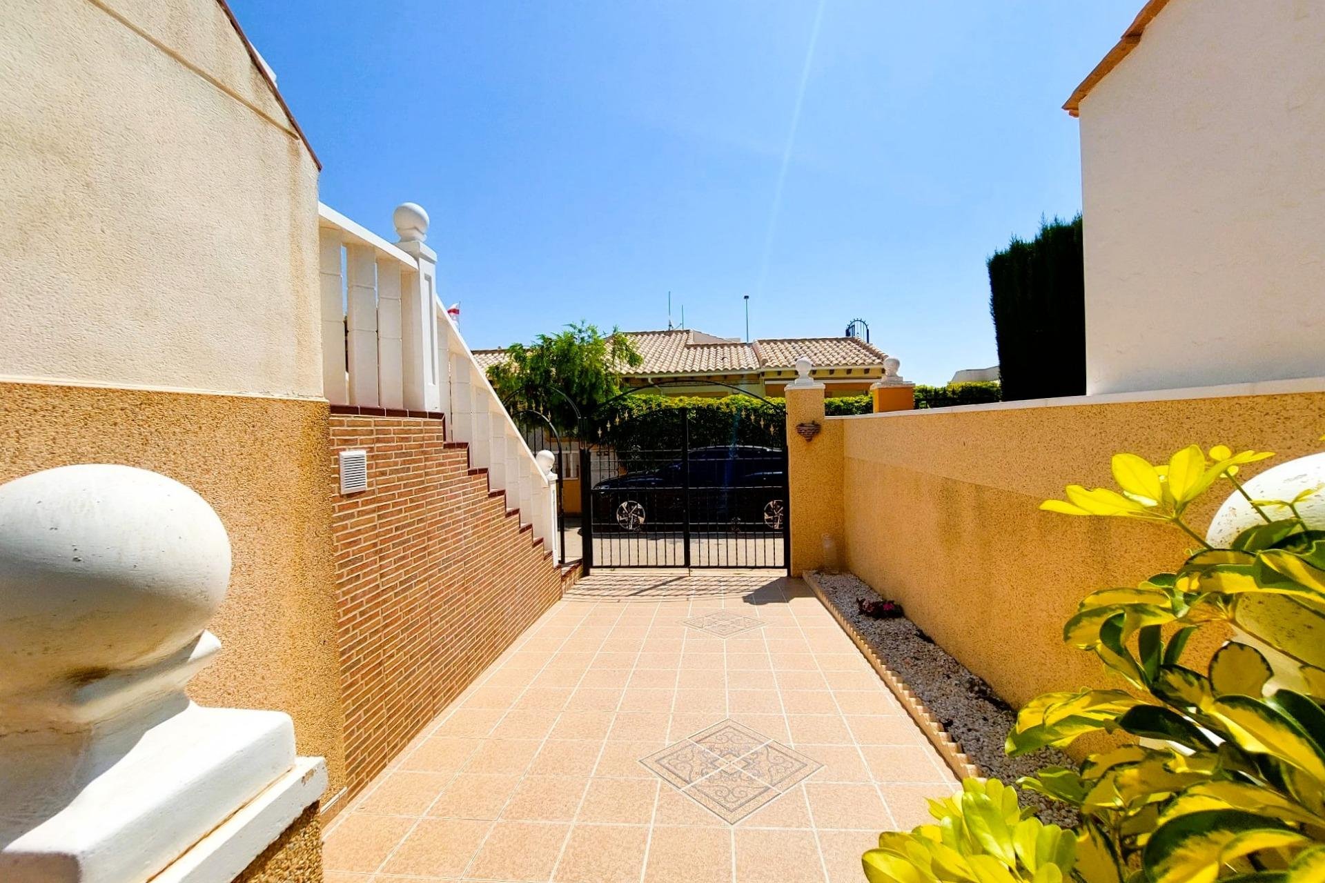 Resale - Villa - Orihuela Costa - Lomas de Cabo Roig-Los Dolses