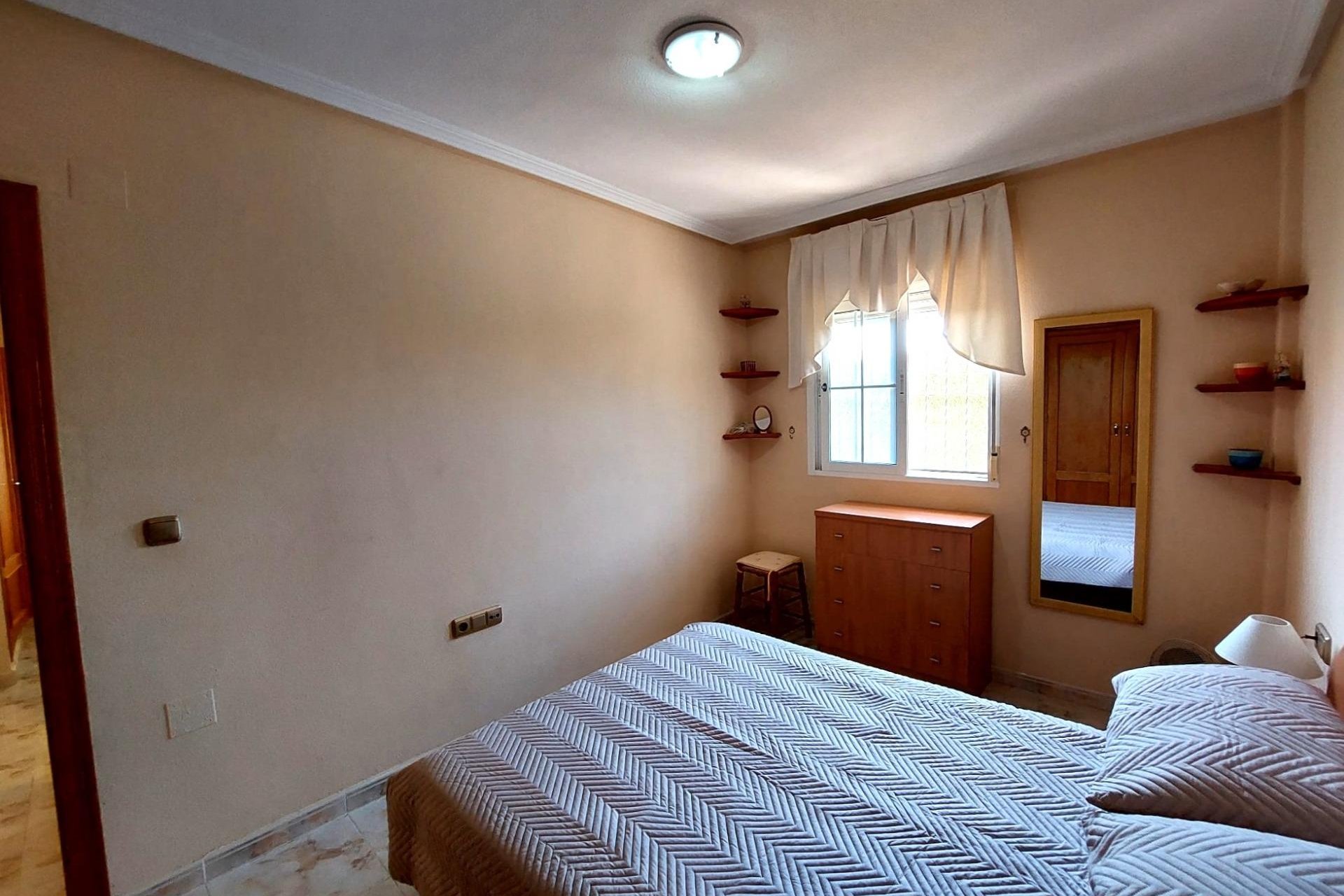 Resale - Villa - Orihuela Costa - Lomas de Cabo Roig-Los Dolses