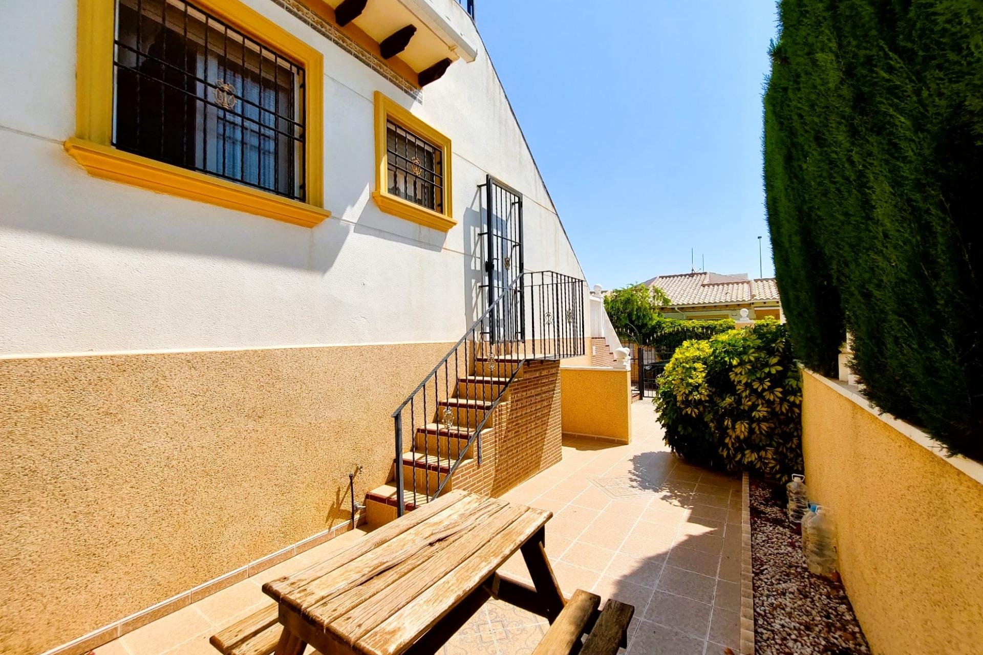 Resale - Villa - Orihuela Costa - Lomas de Cabo Roig-Los Dolses