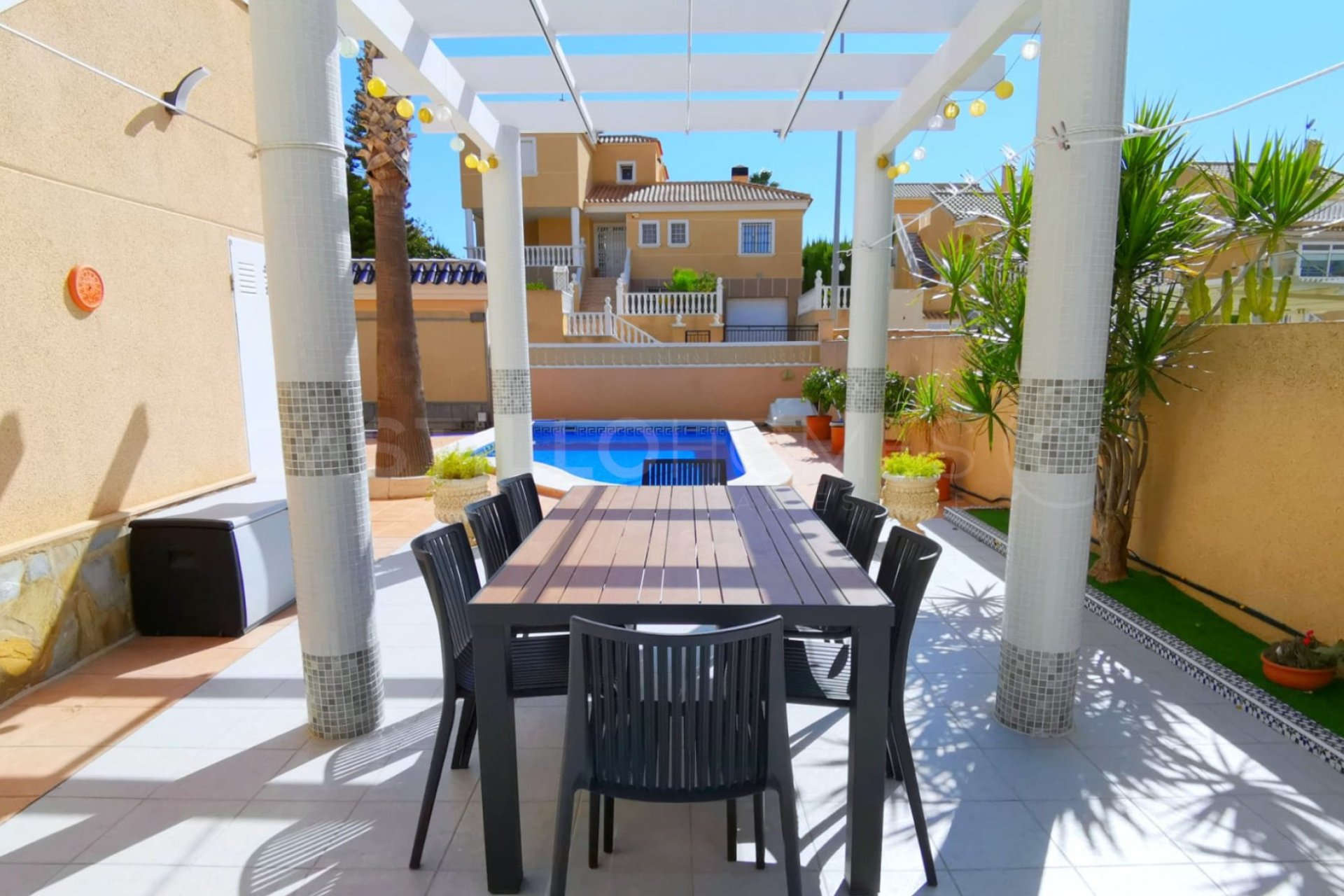 Resale - Villa - Orihuela Costa - Los Altos
