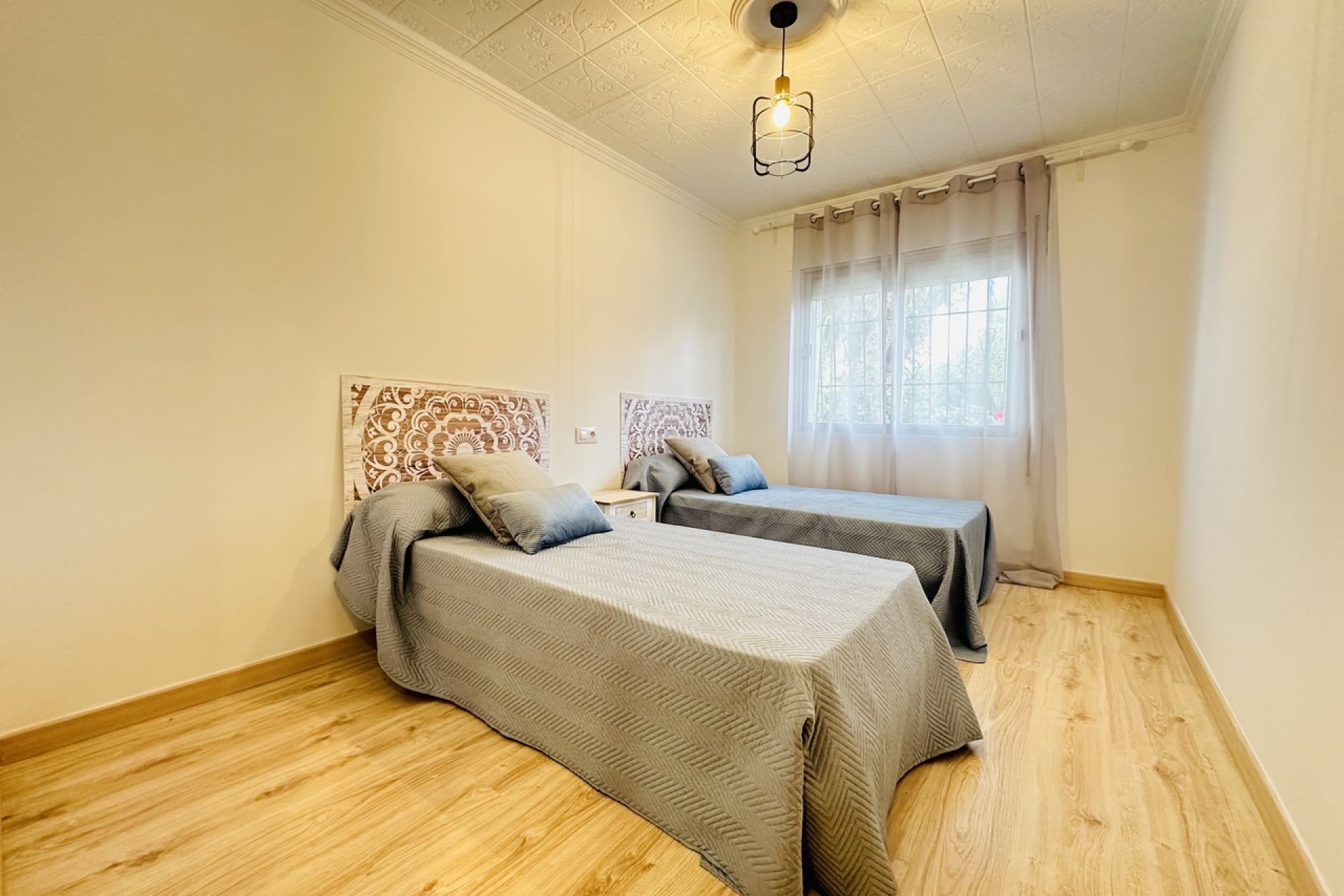 Resale - Villa - Orihuela Costa - Orihuela