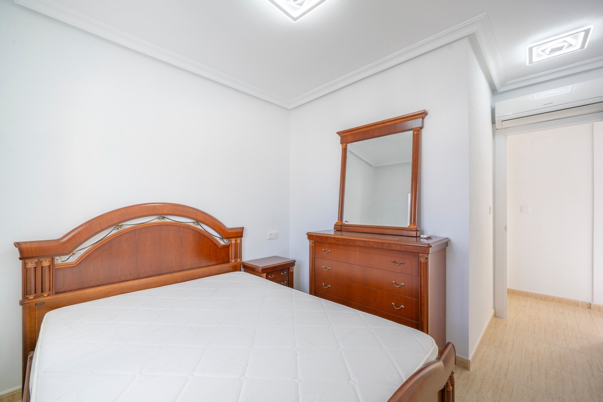 Resale - Villa - Orihuela Costa - PAU 26
