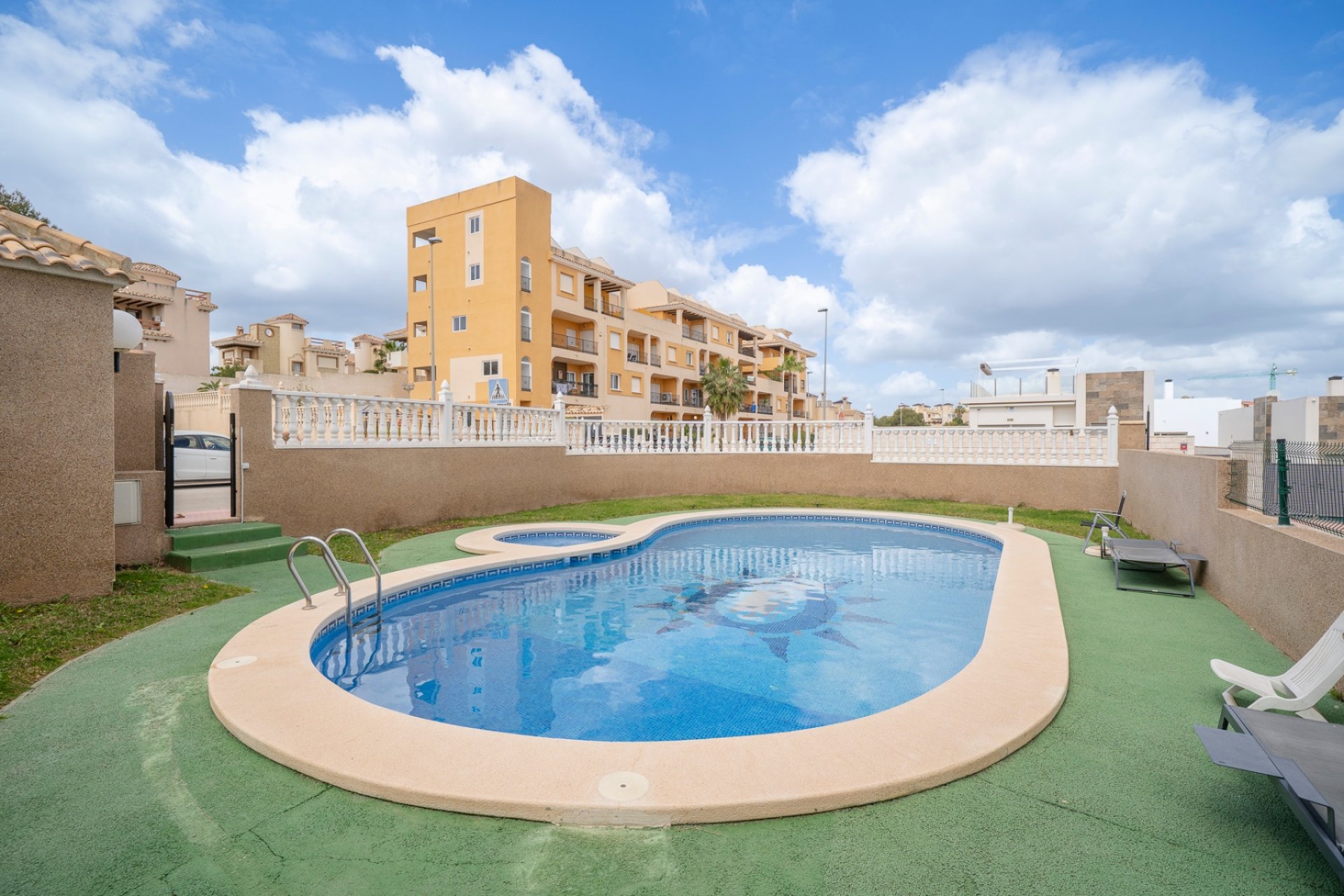 Resale - Villa - Orihuela Costa - PAU 26