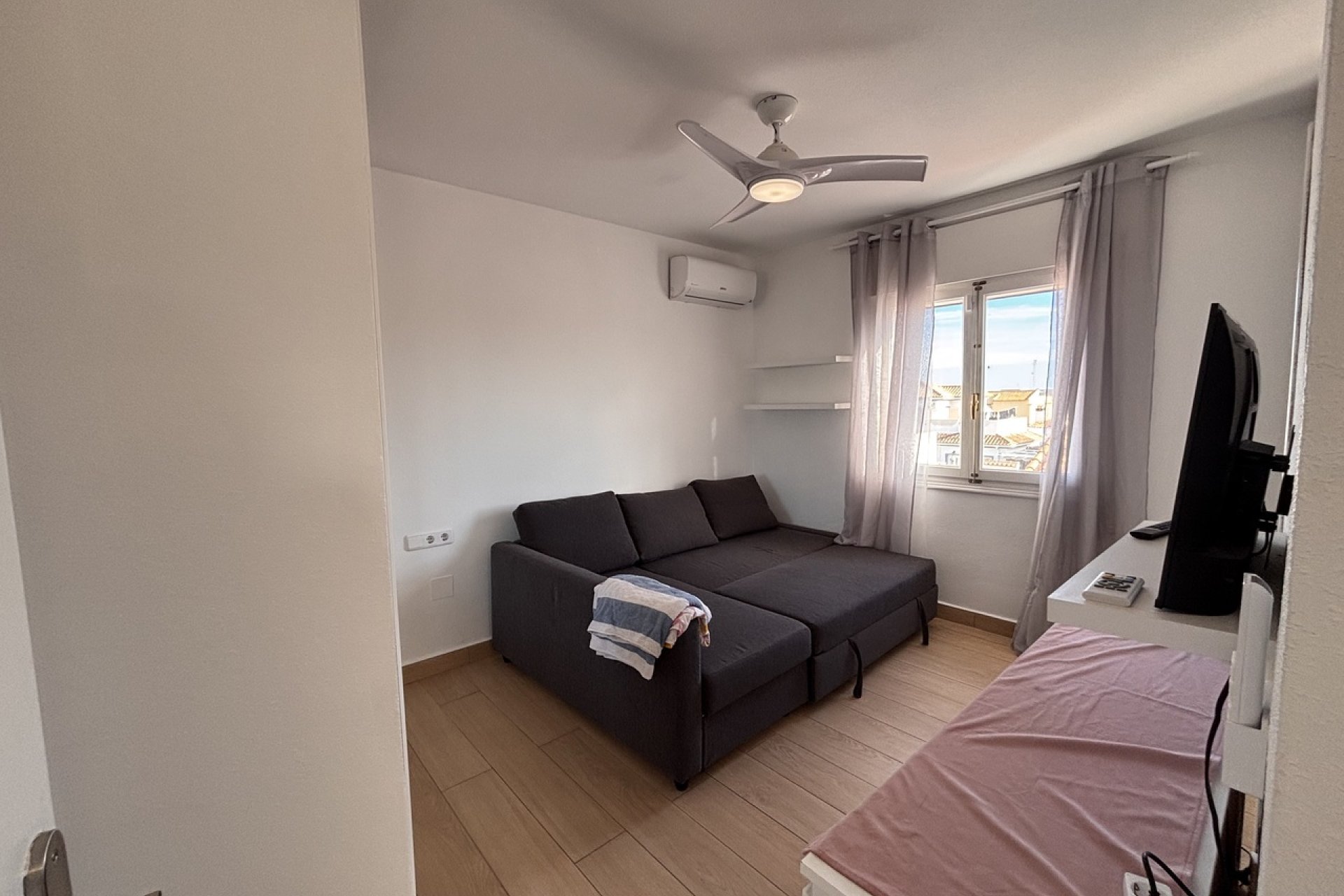 Resale - Villa - Orihuela Costa - Playa Flamenca