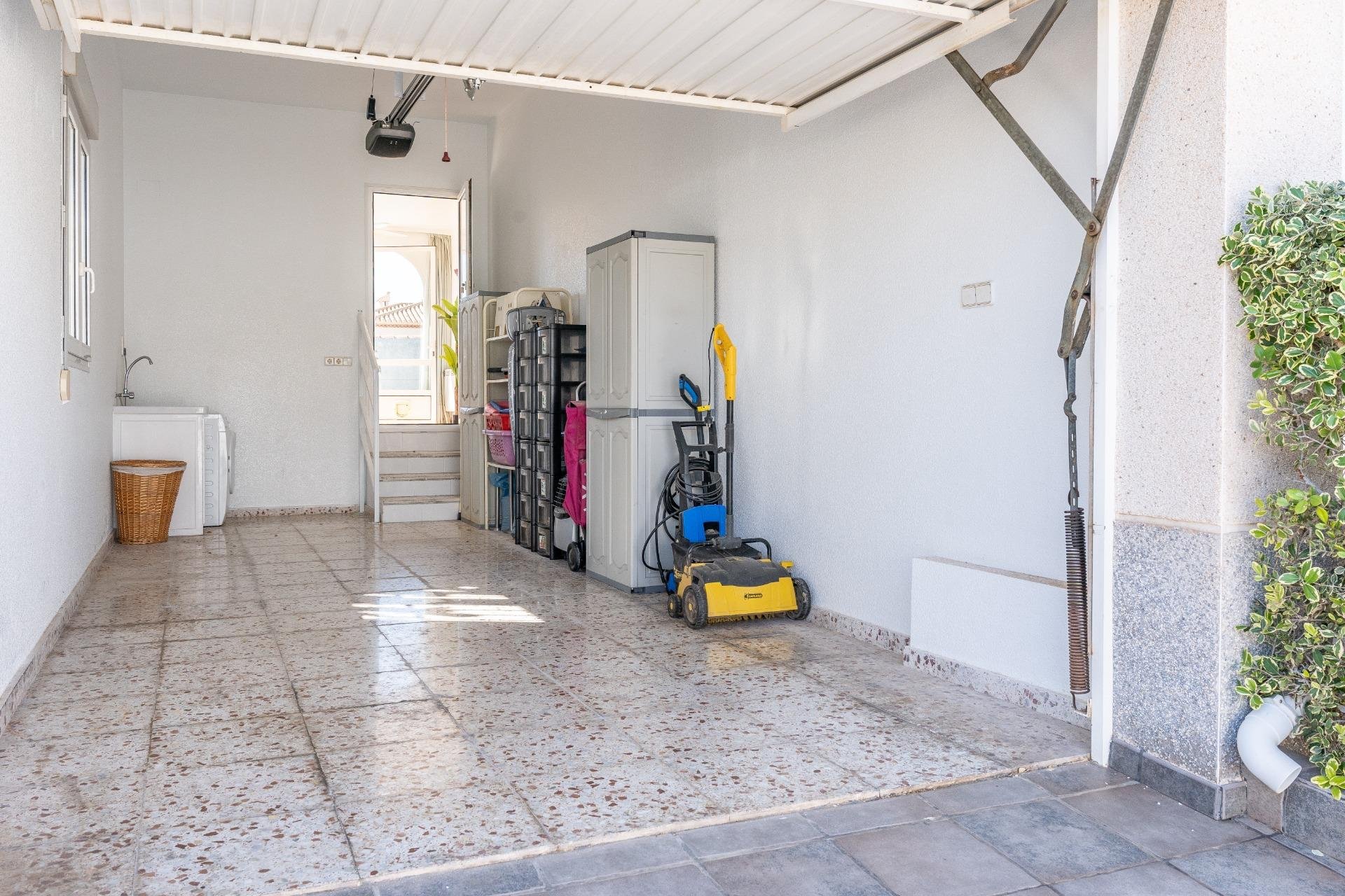 Resale - Villa - Orihuela Costa - Playa Flamenca