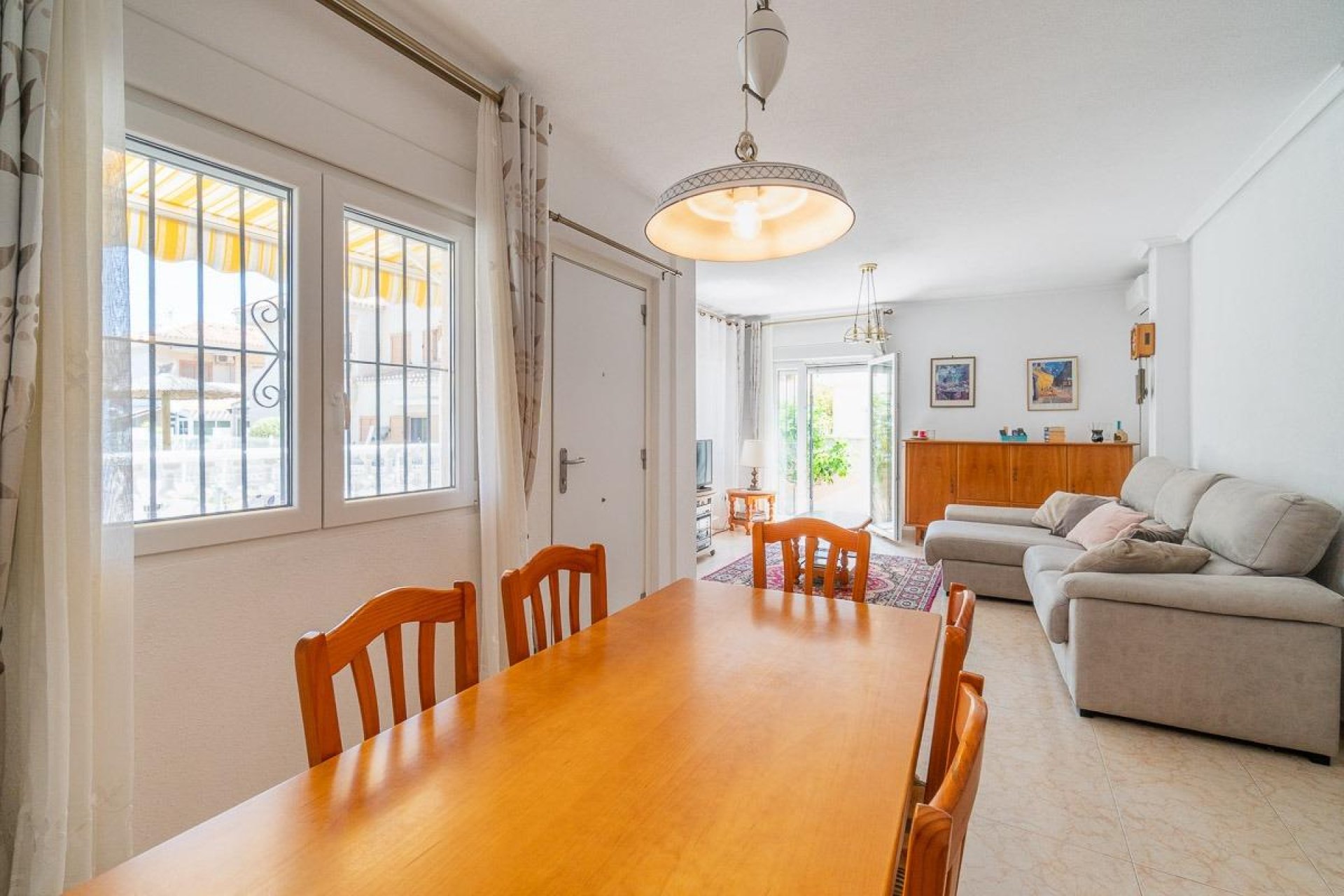 Resale - Villa - Orihuela Costa - Playa Flamenca