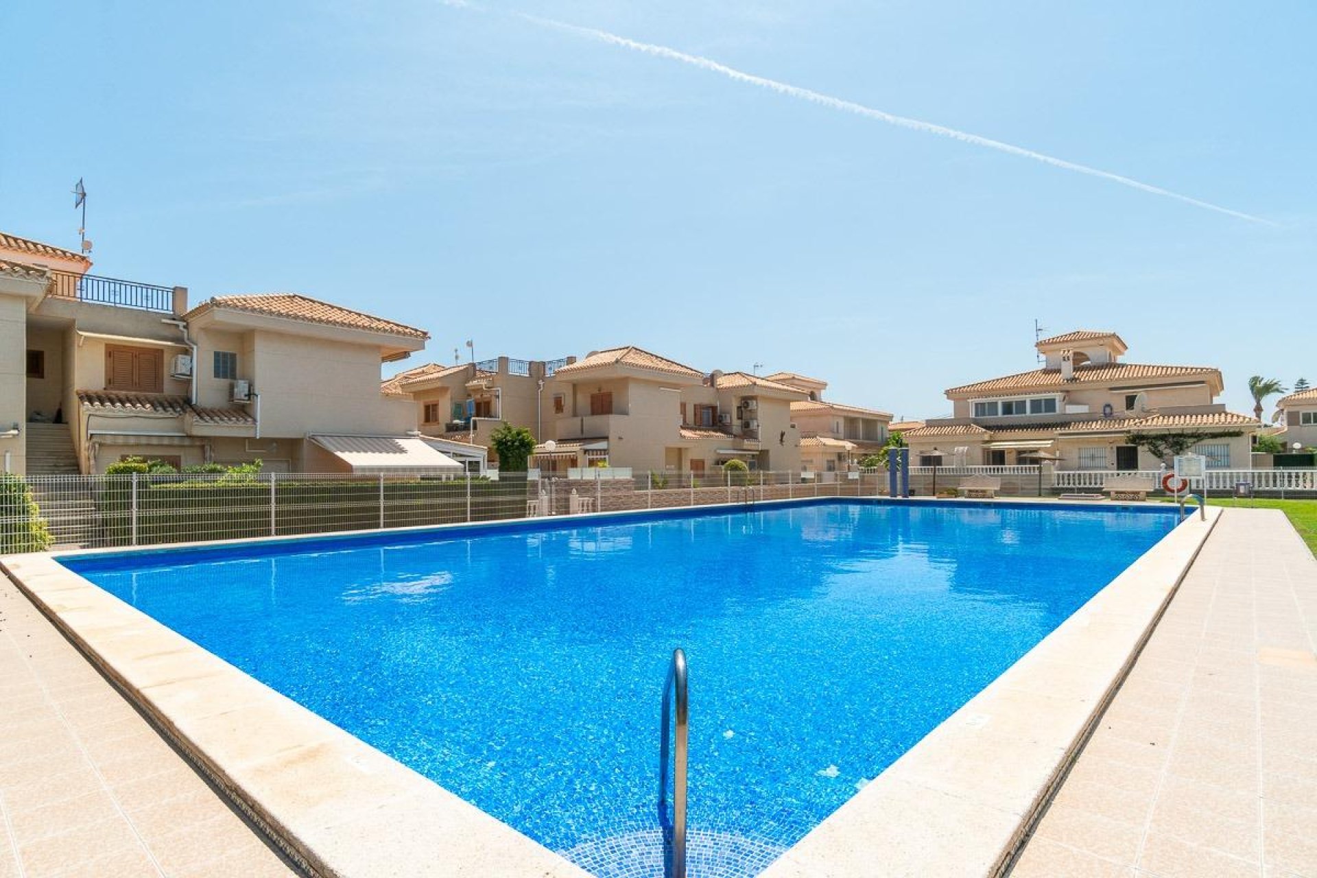 Resale - Villa - Orihuela Costa - Playa Flamenca