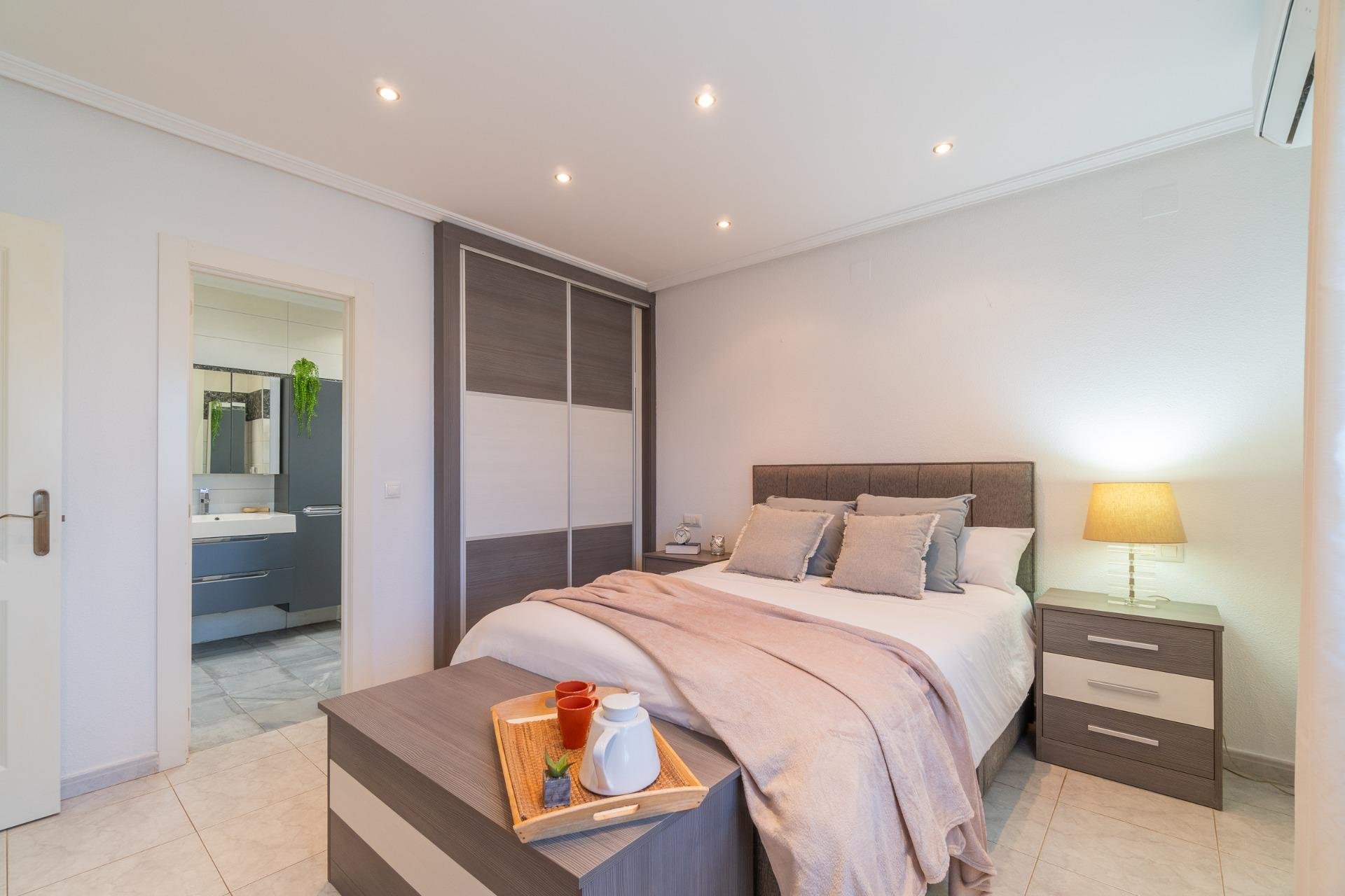 Resale - Villa - Orihuela Costa - Playa Flamenca