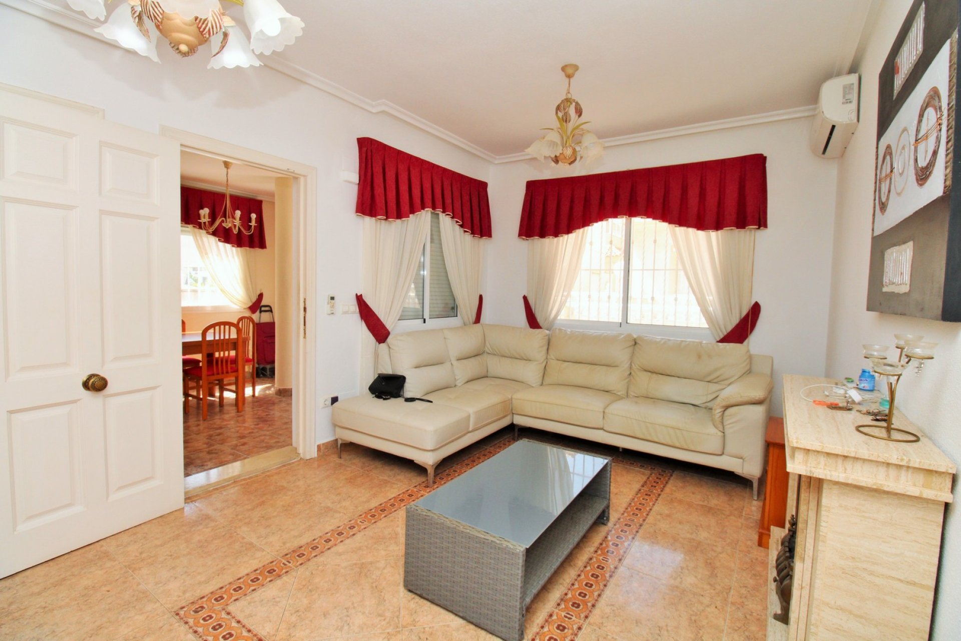 Resale - Villa - Orihuela Costa - Playa Flamenca