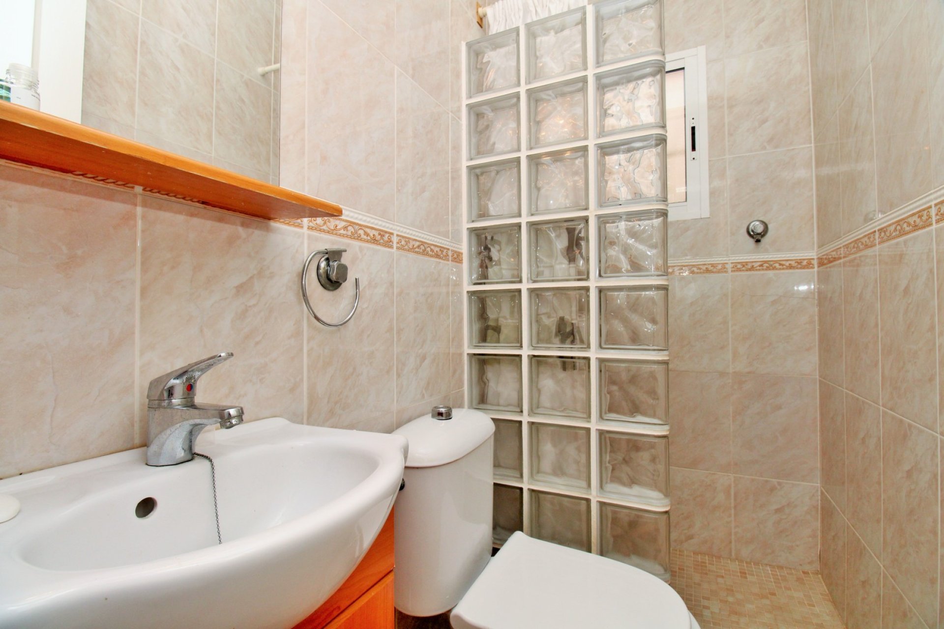 Resale - Villa - Orihuela Costa - Playa Flamenca