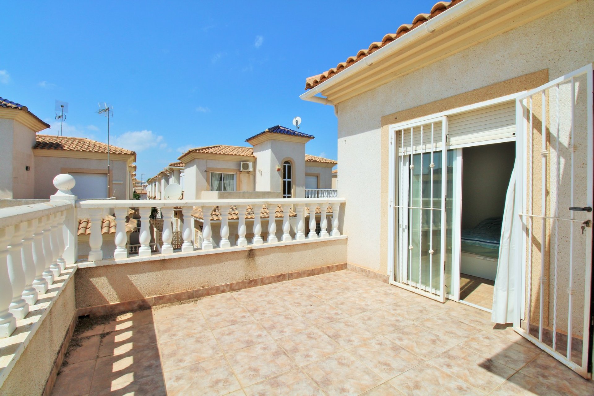 Resale - Villa - Orihuela Costa - Playa Flamenca
