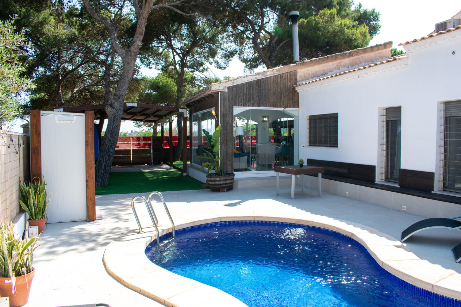 Resale - Villa - Orihuela Costa - Punta Prima