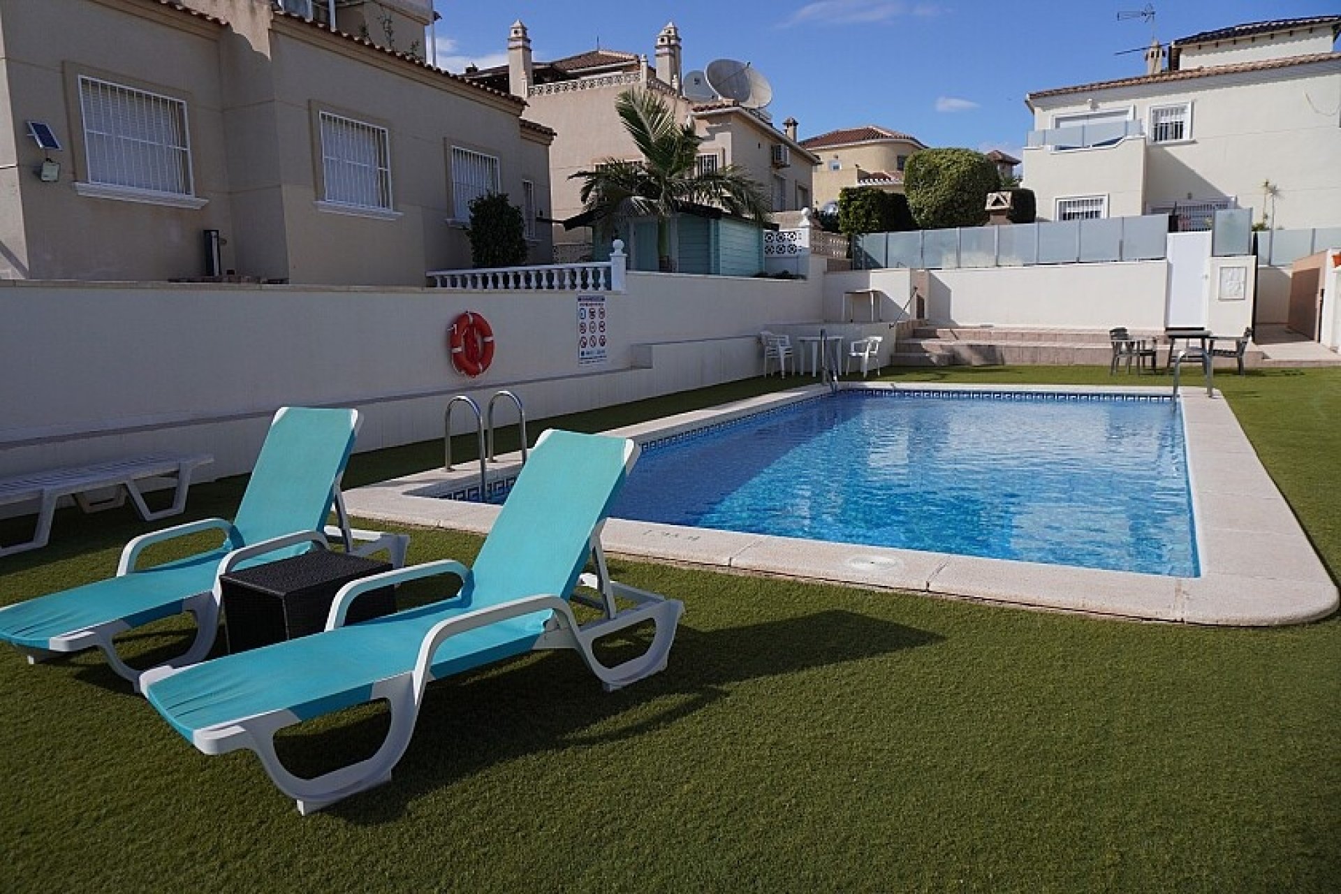 Resale - Villa - Orihuela Costa - Villamartin area