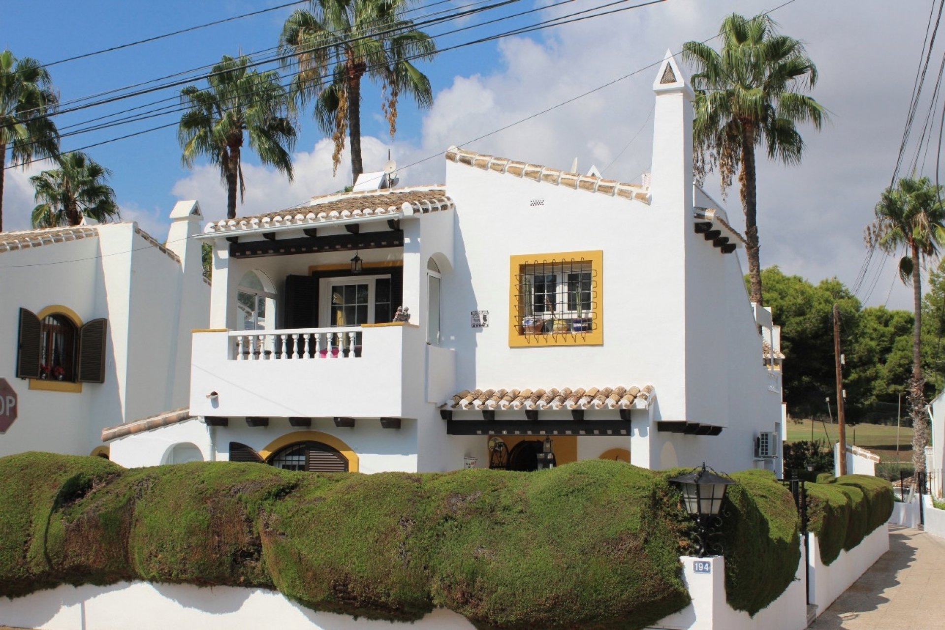 Resale - Villa - Orihuela Costa - Villamartín