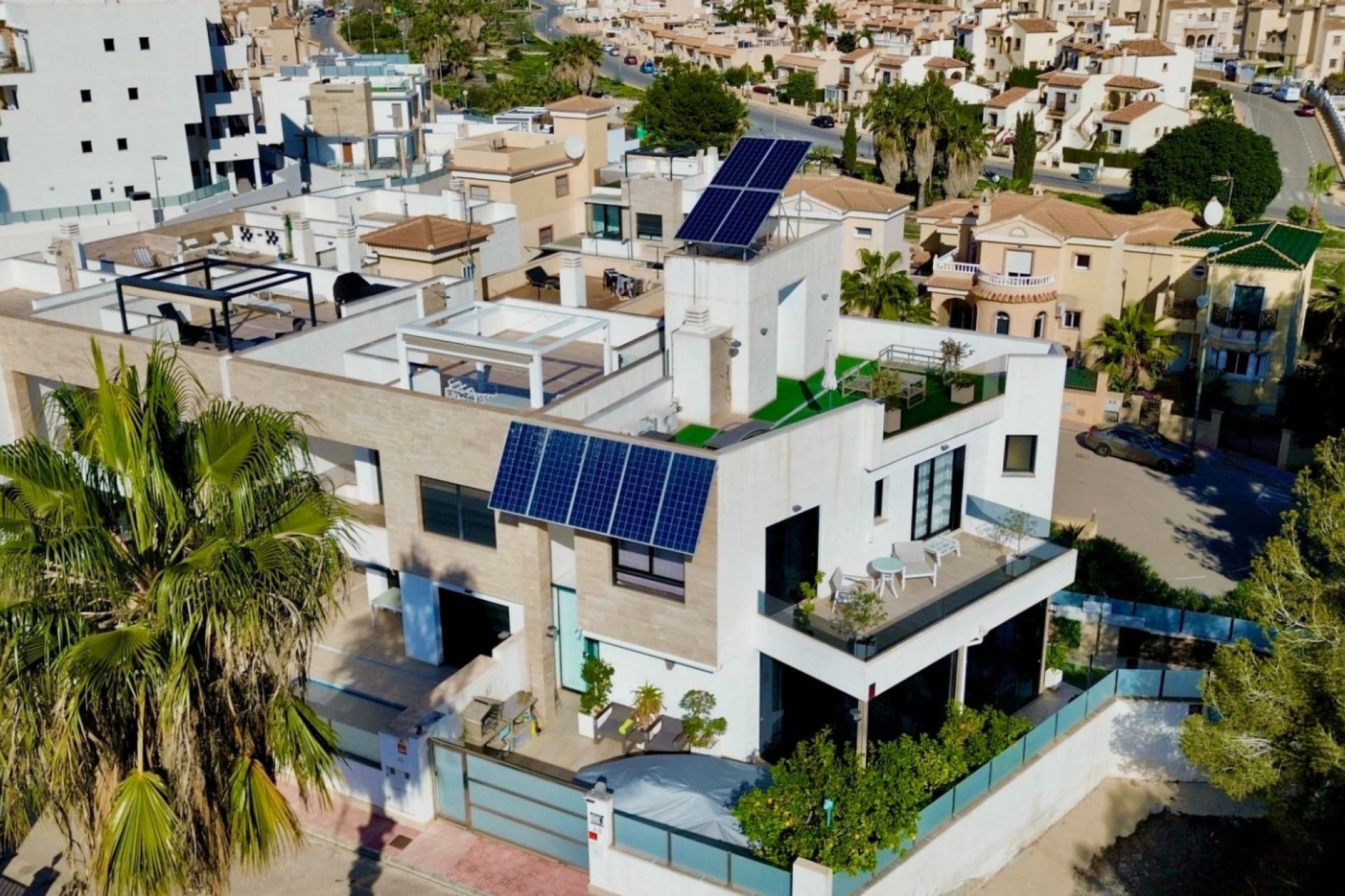 Resale - Villa - Orihuela Costa - Villamartín