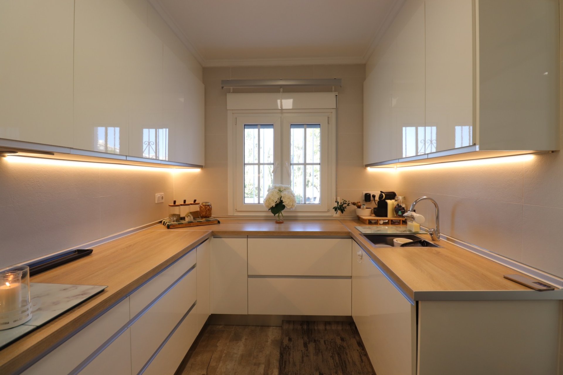 Resale - Villa - Orihuela Costa - Villamartin