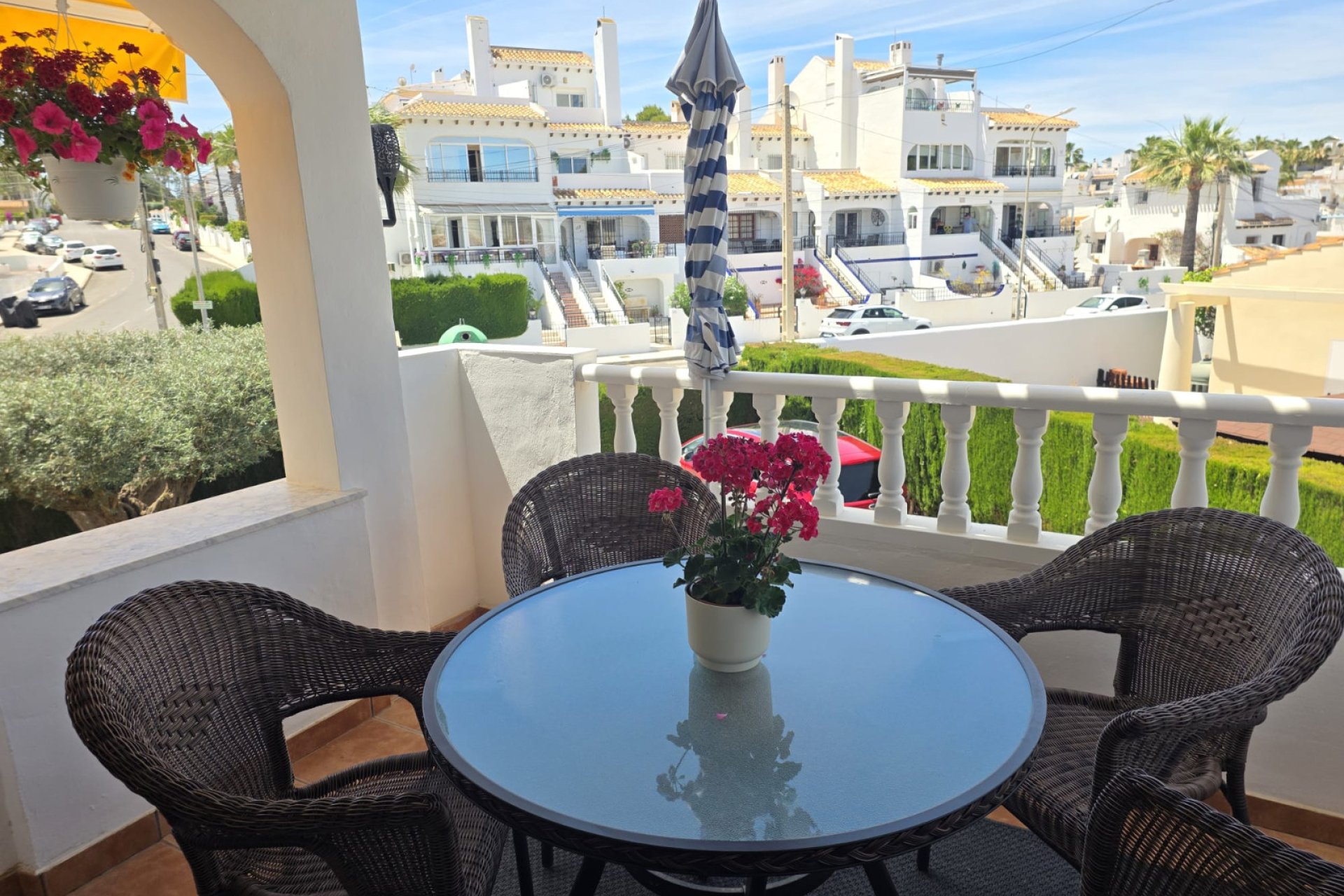 Resale - Villa - Orihuela Costa - Villamartin