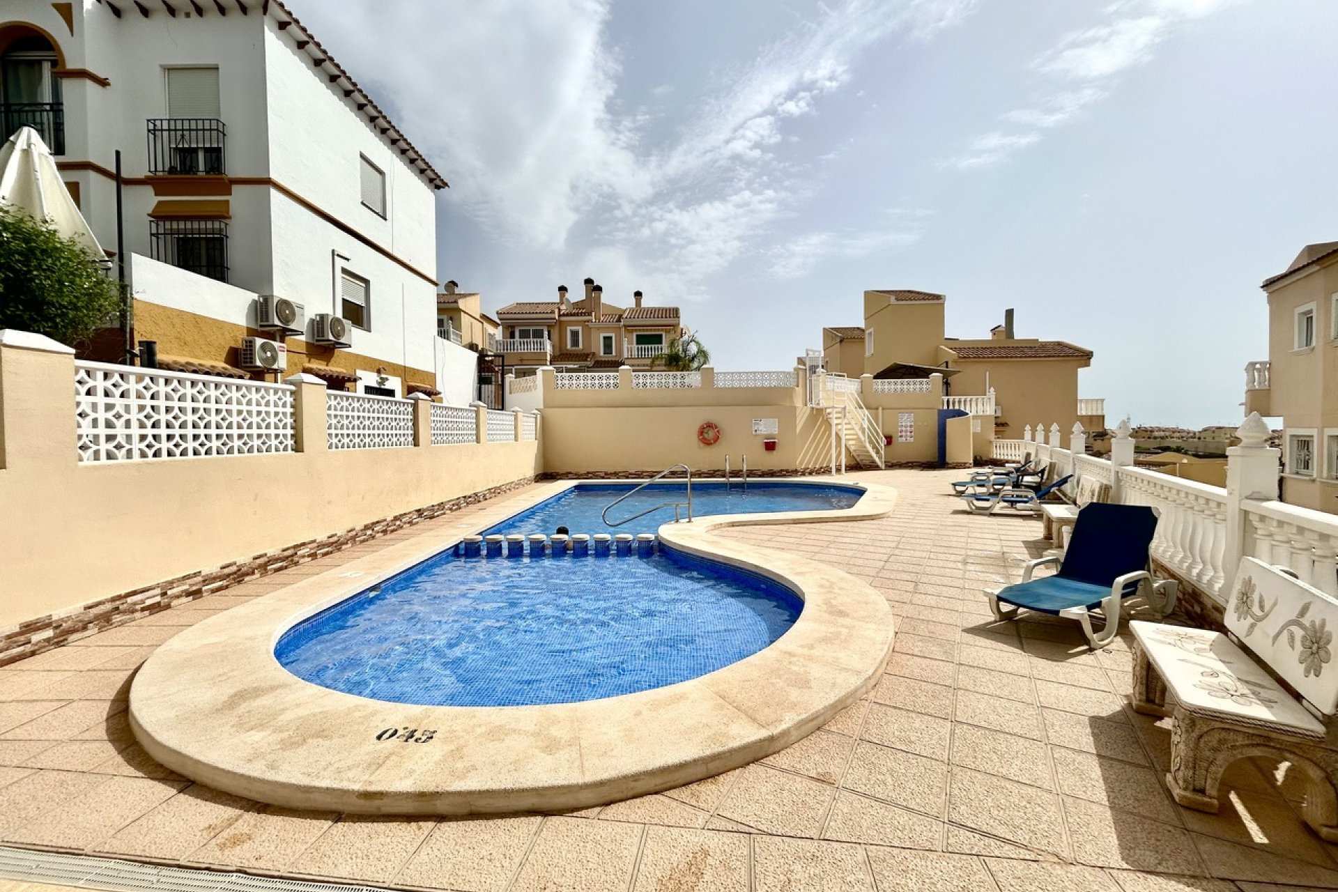 Resale - Villa - Orihuela Costa - Villamartin