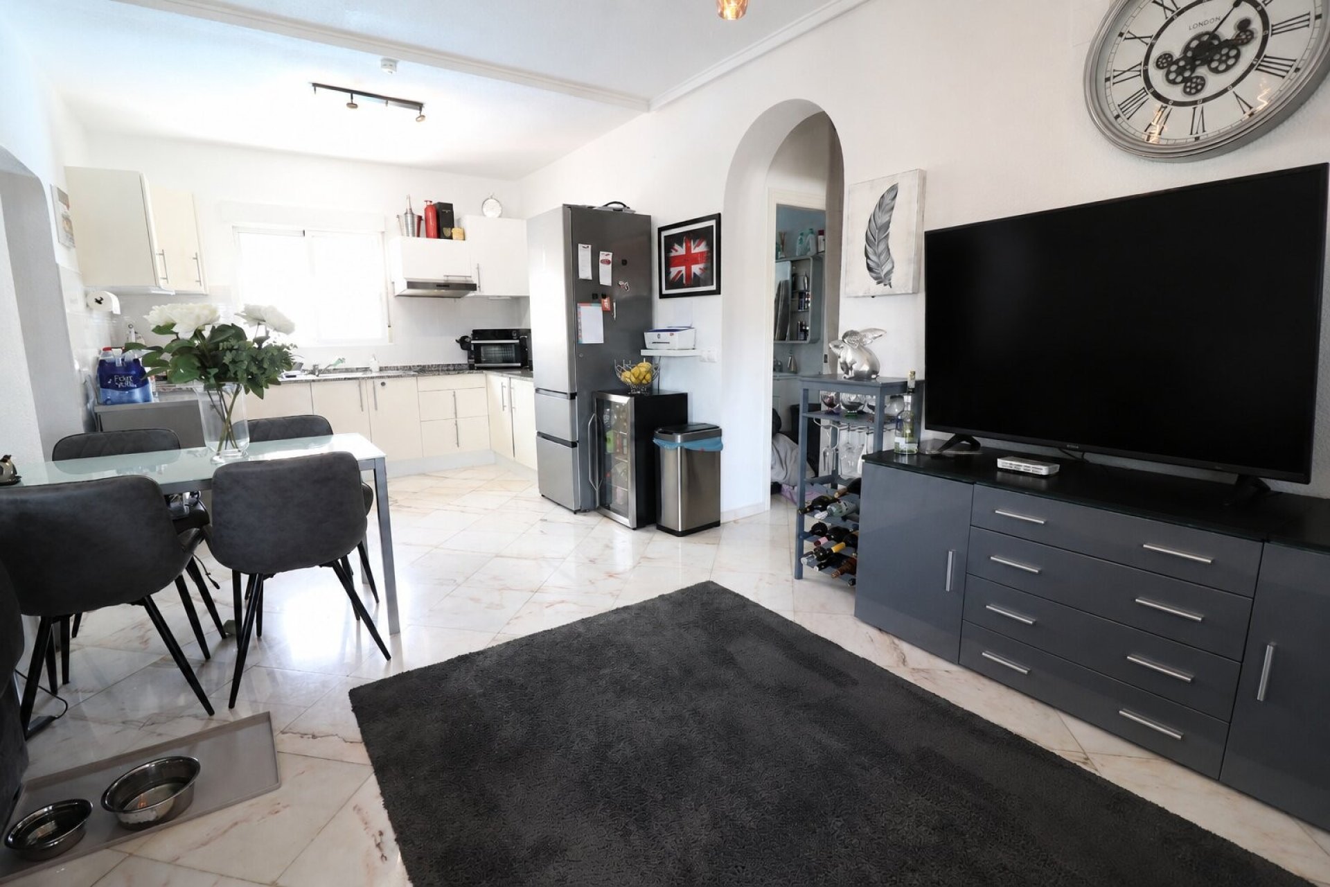 Resale - Villa - Orihuela Costa - Villamartin