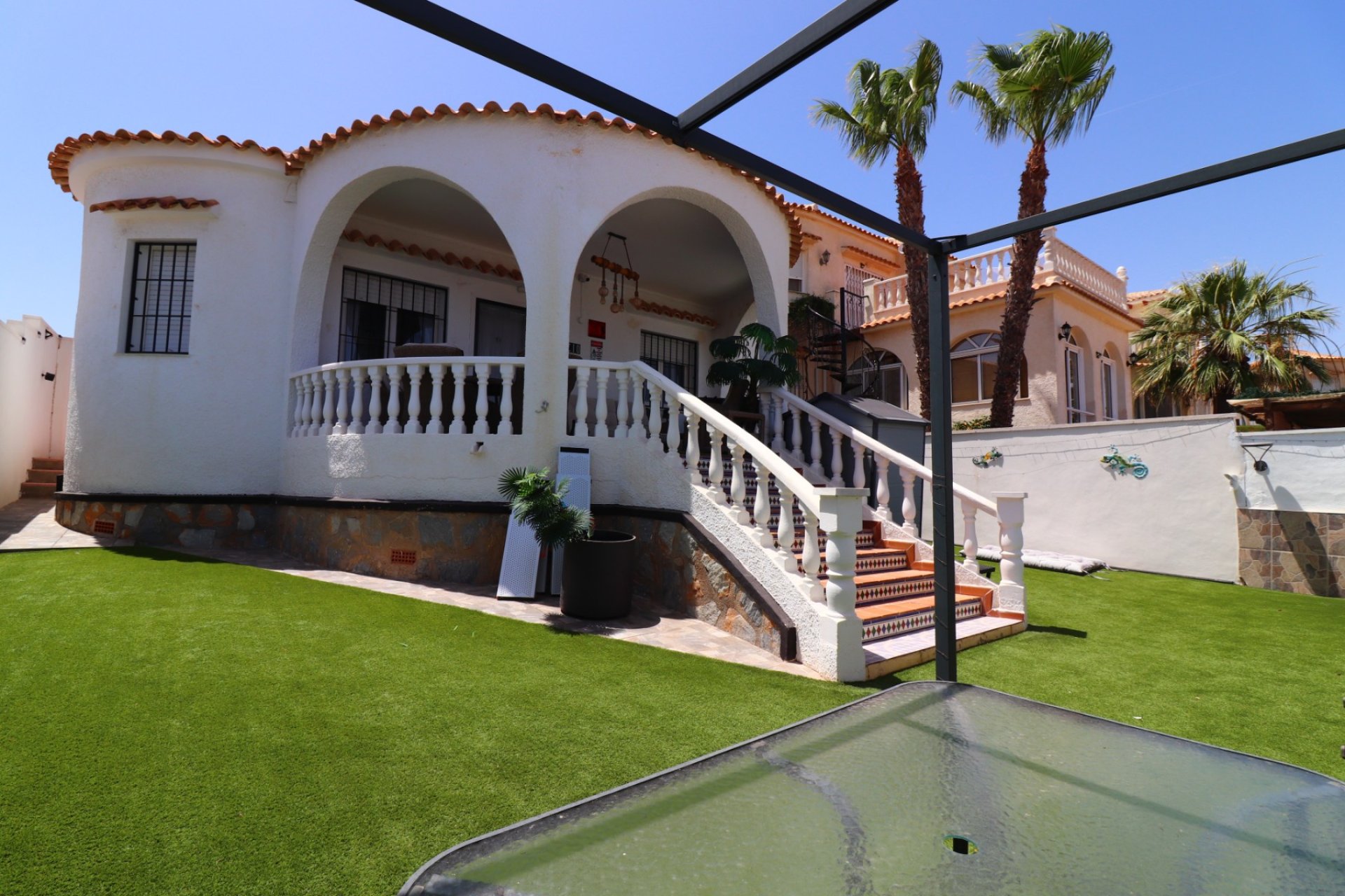 Resale - Villa - Orihuela Costa - Villamartin
