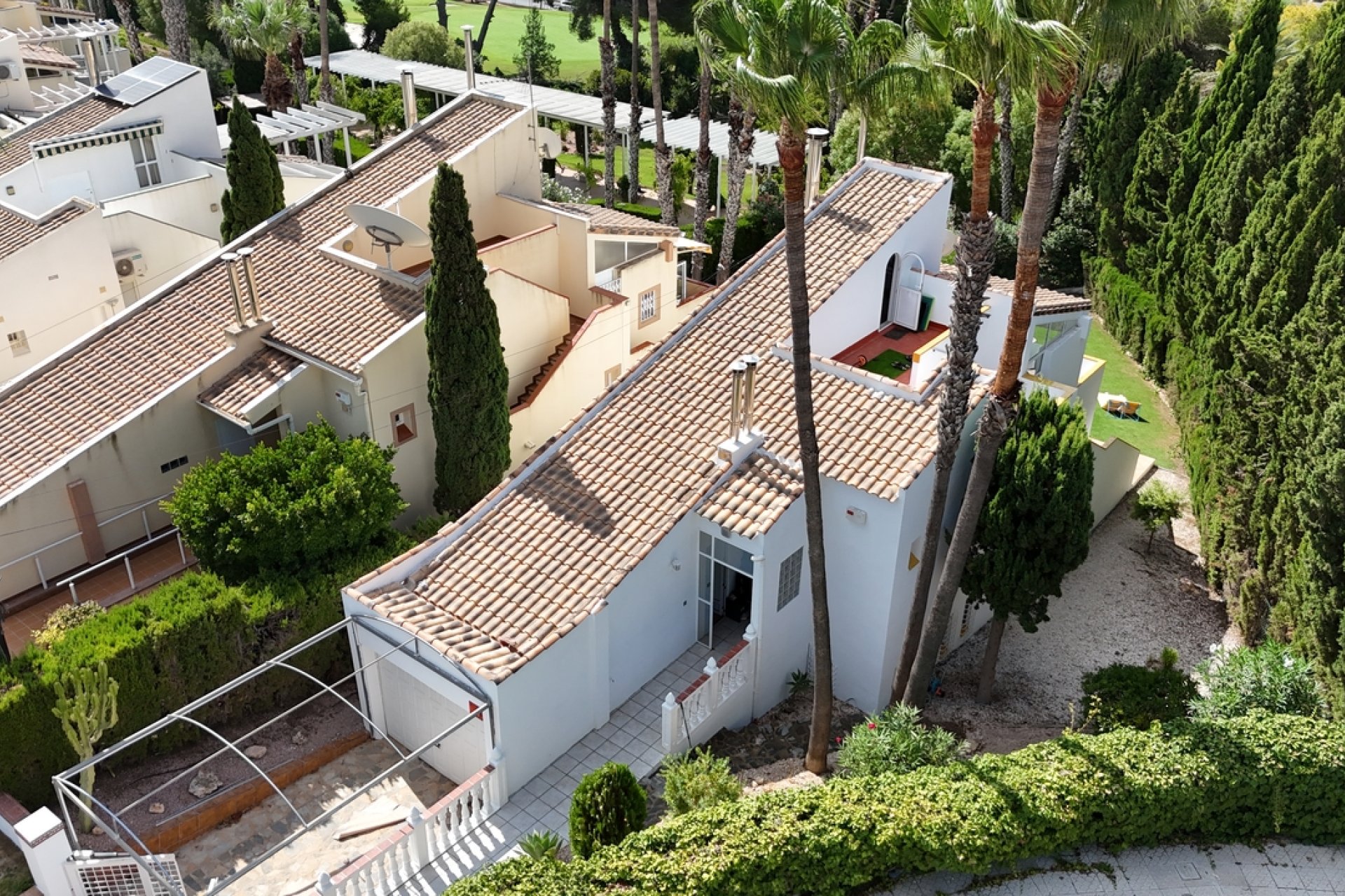 Resale - Villa - Orihuela Costa - Villamartin