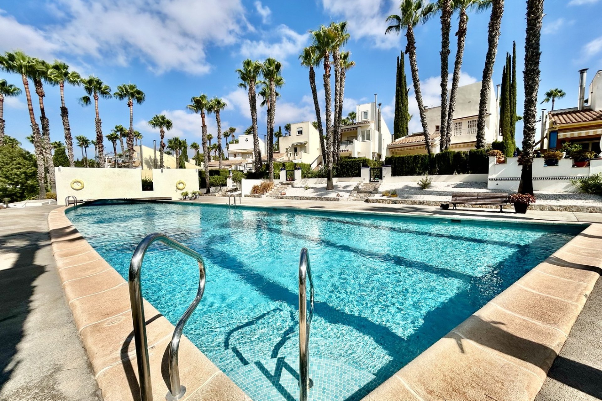 Resale - Villa - Orihuela Costa - Villamartin