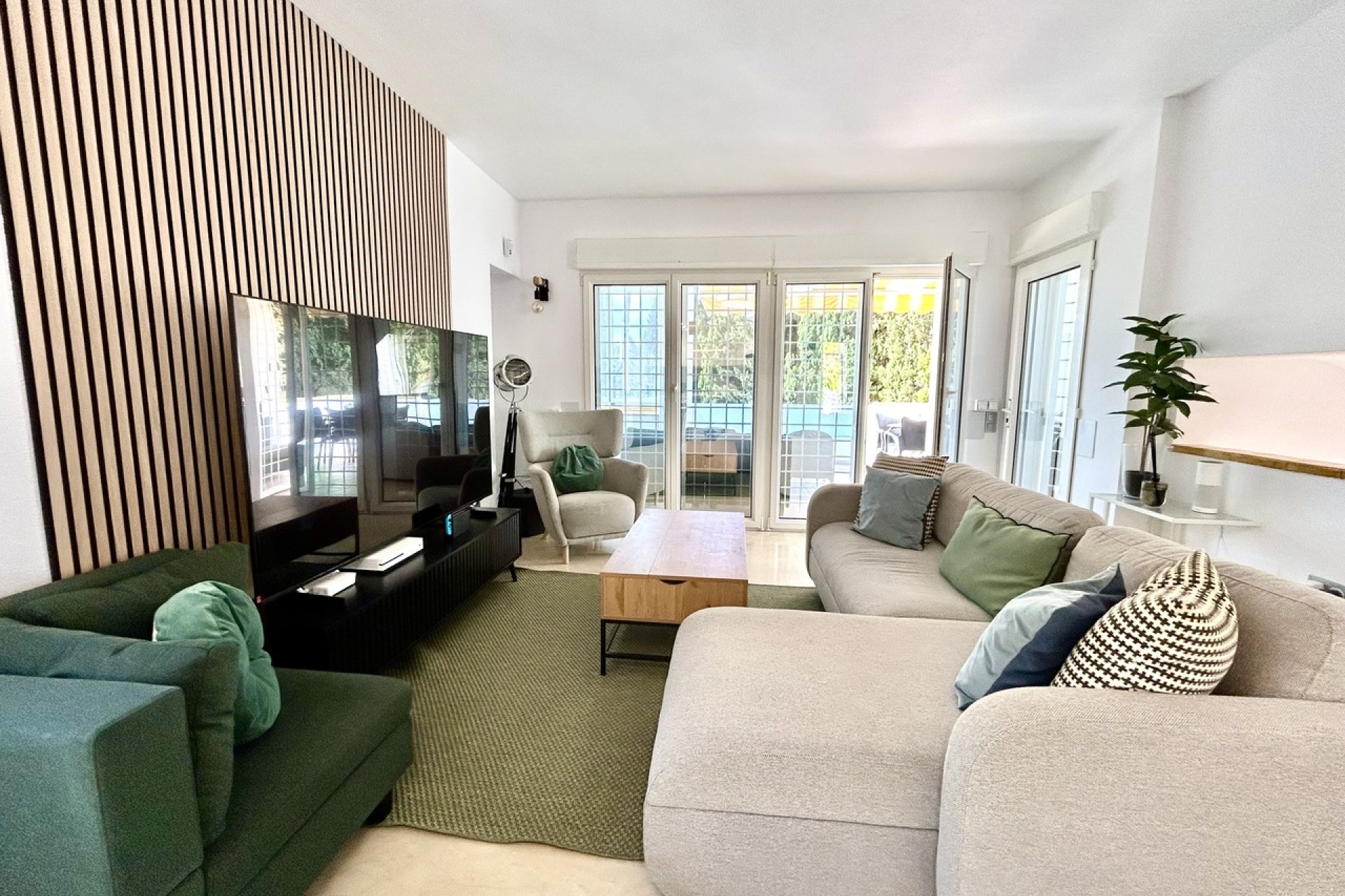 Resale - Villa - Orihuela Costa - Villamartin