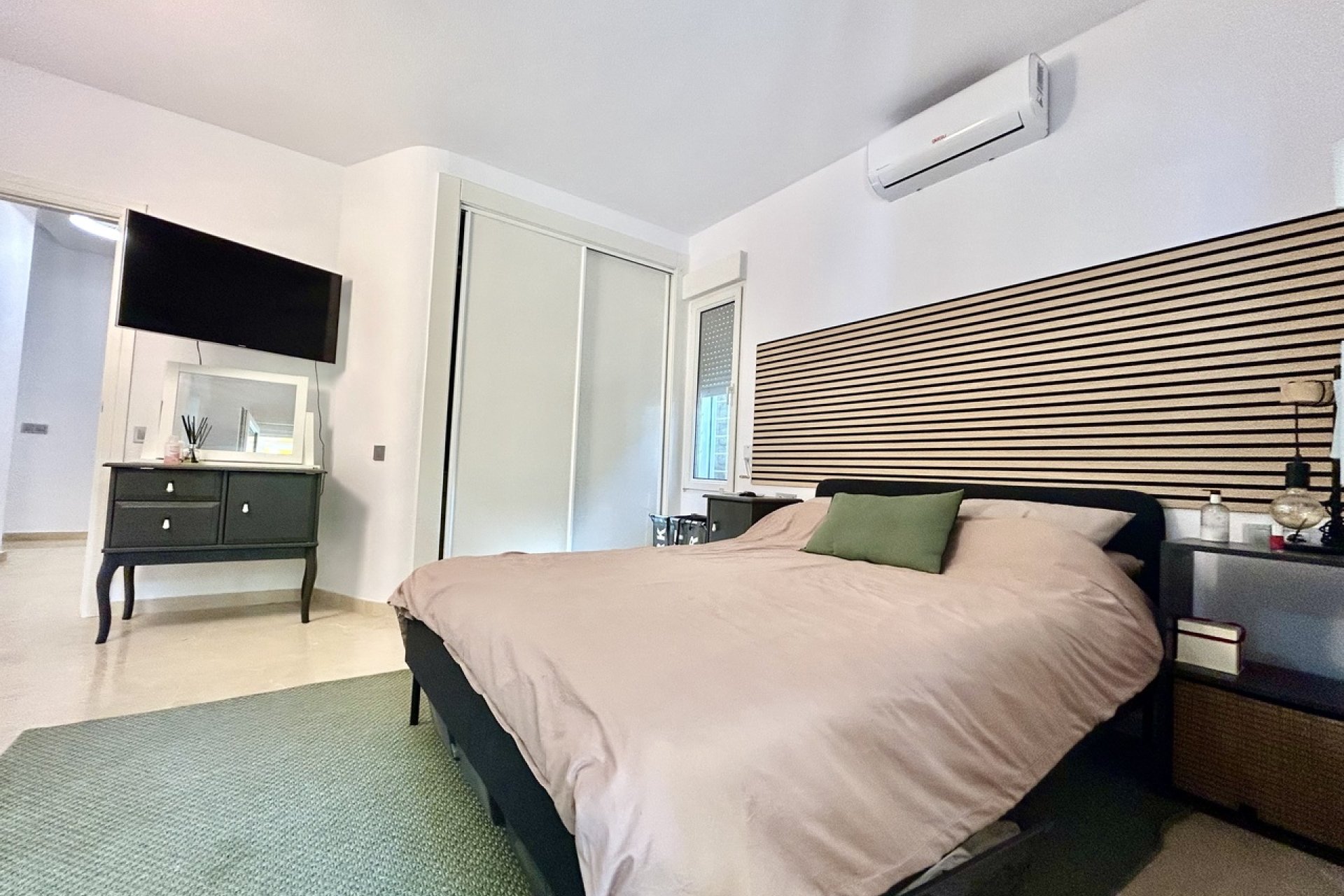 Resale - Villa - Orihuela Costa - Villamartin