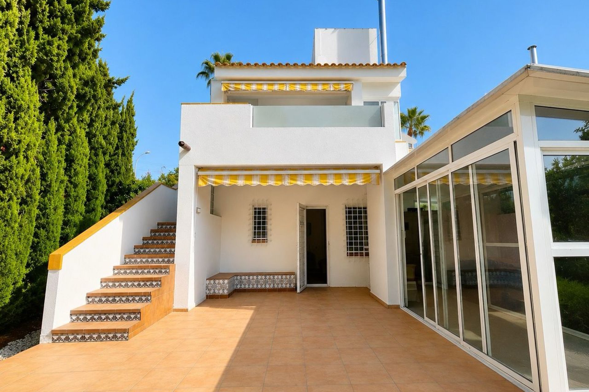 Resale - Villa - Orihuela Costa - Villamartin