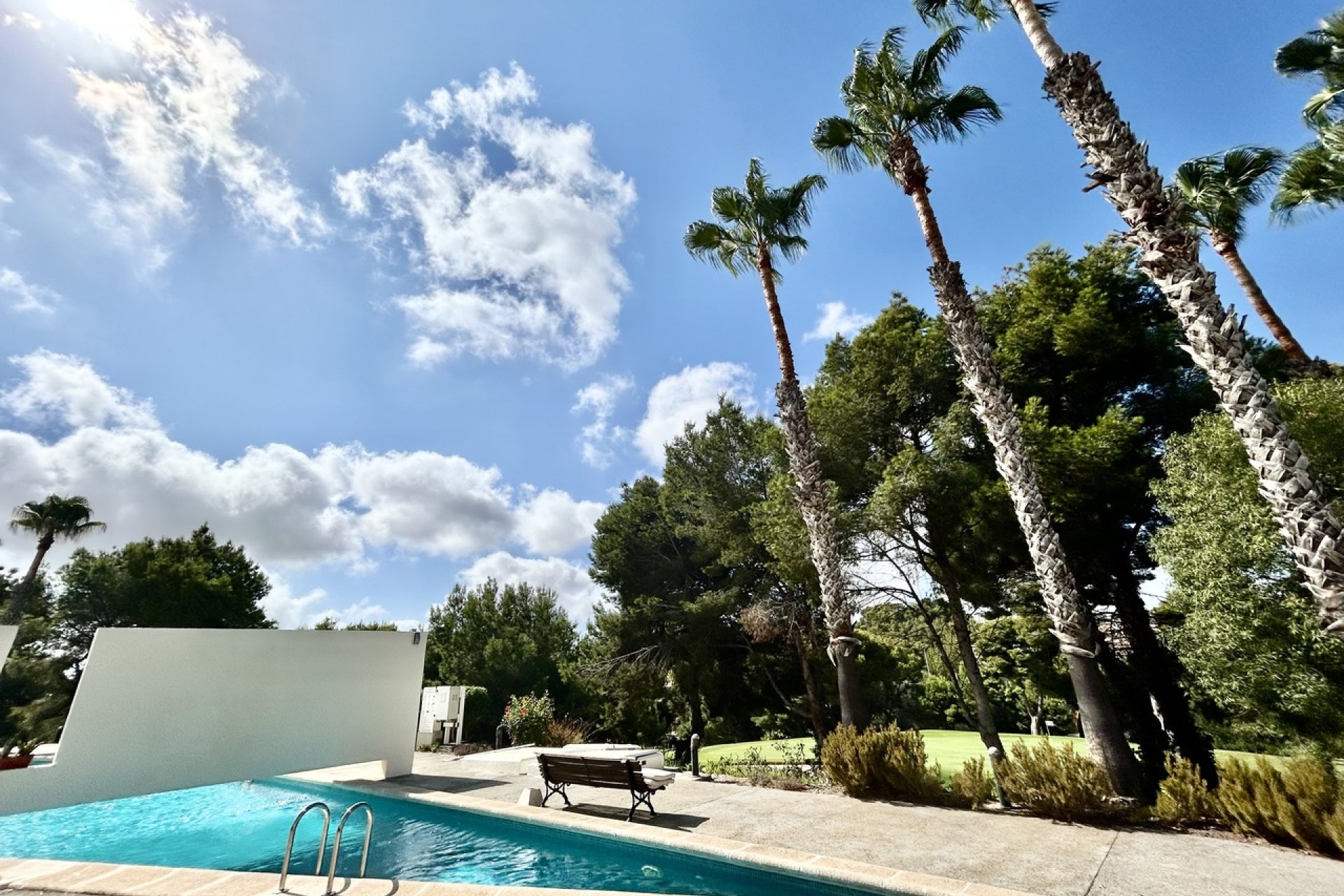 Resale - Villa - Orihuela Costa - Villamartin