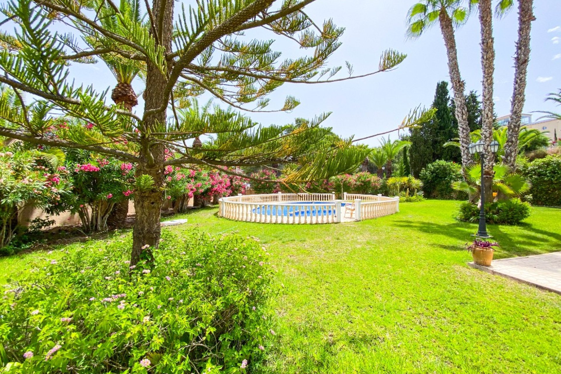 Resale - Villa - Orihuela Costa - Villamartin