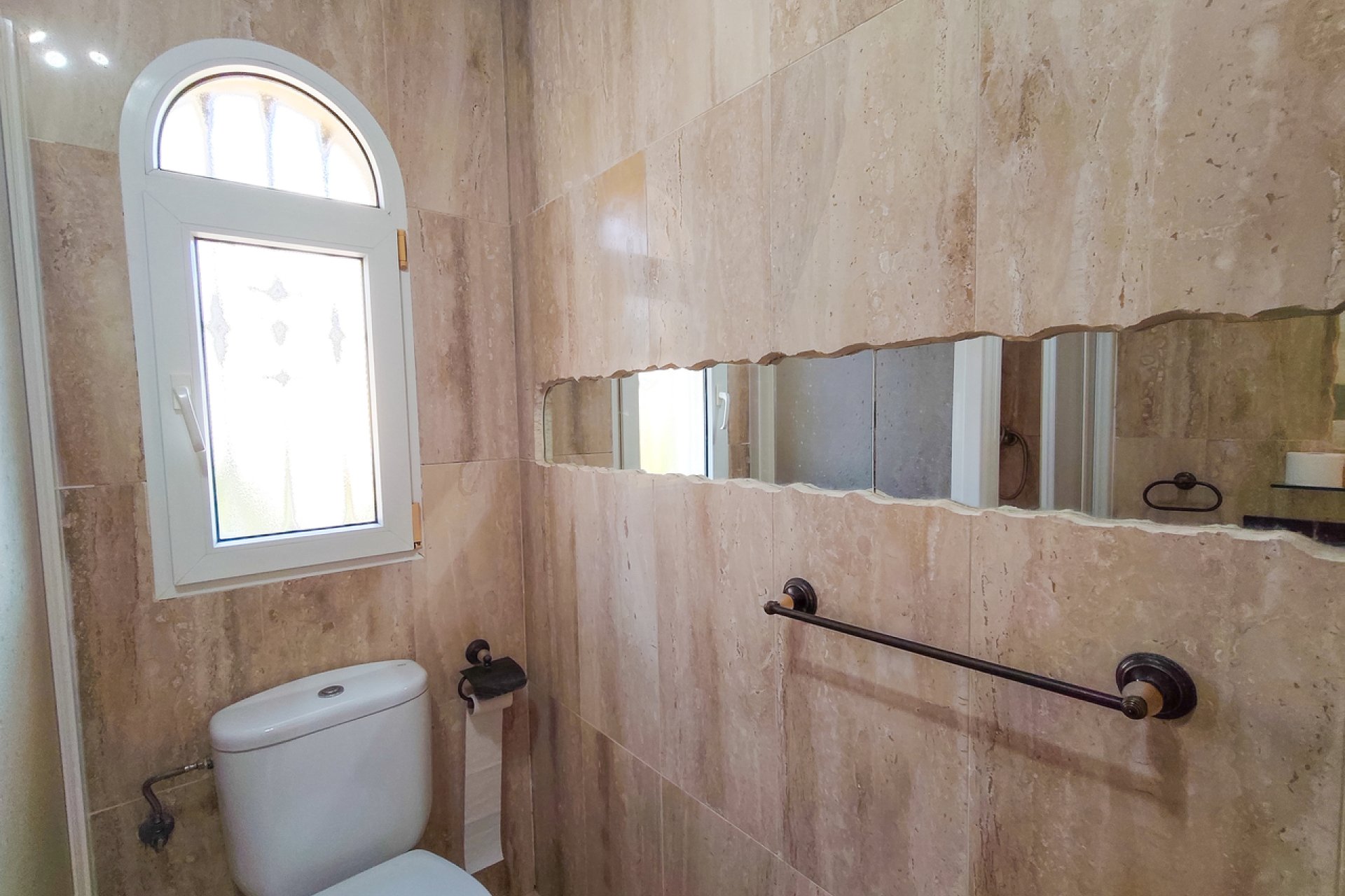 Resale - Villa - Orihuela Costa - Villamartin