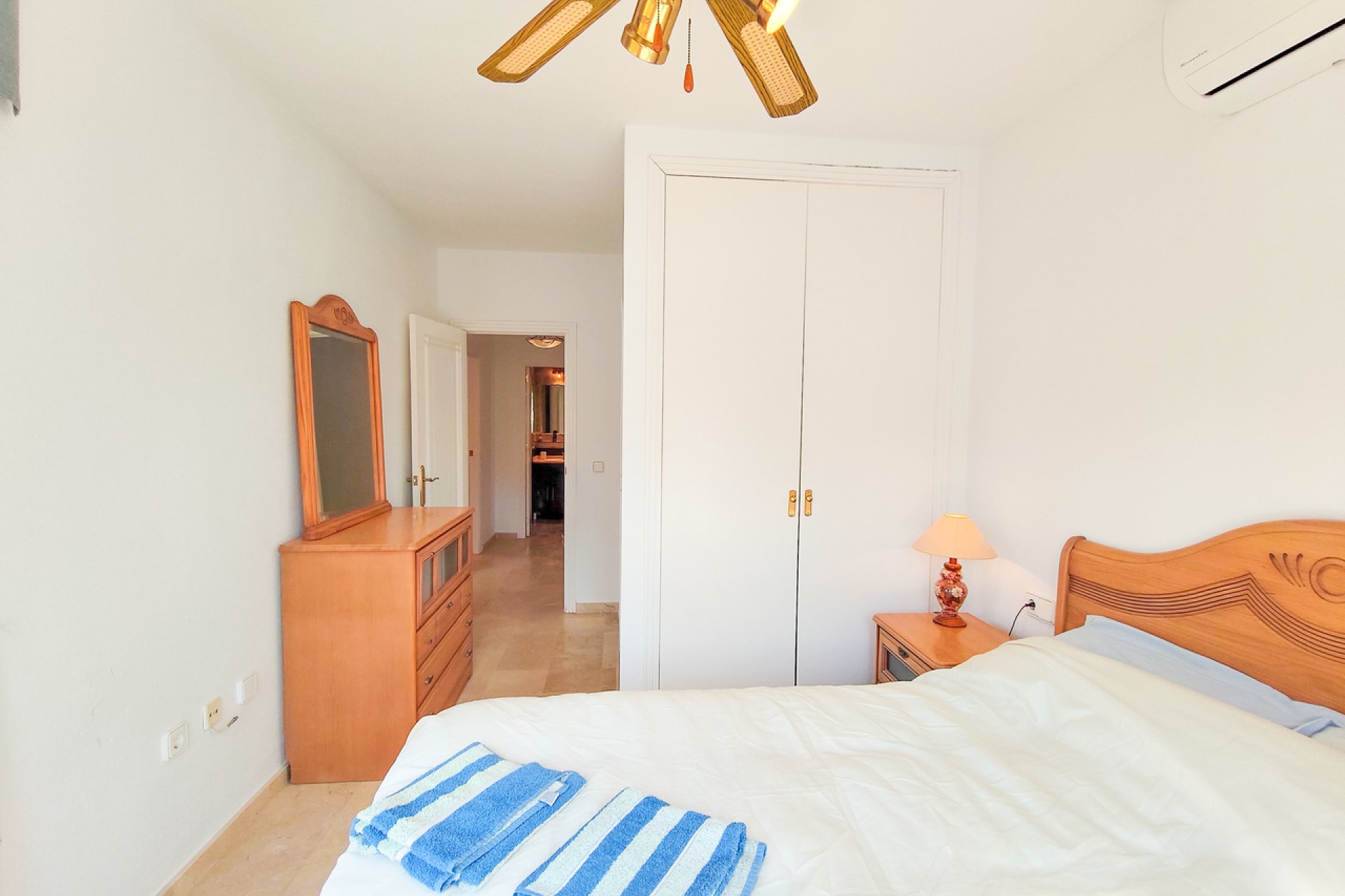 Resale - Villa - Orihuela Costa - Villamartin