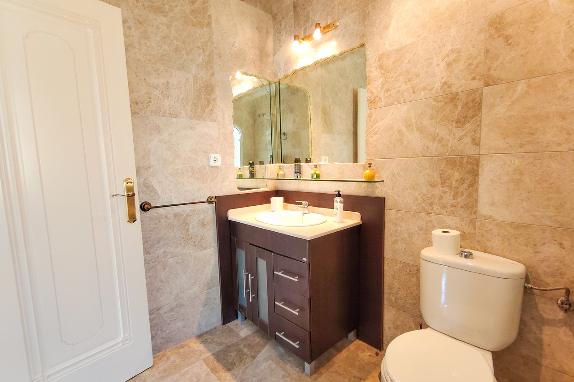 Resale - Villa - Orihuela Costa - Villamartin