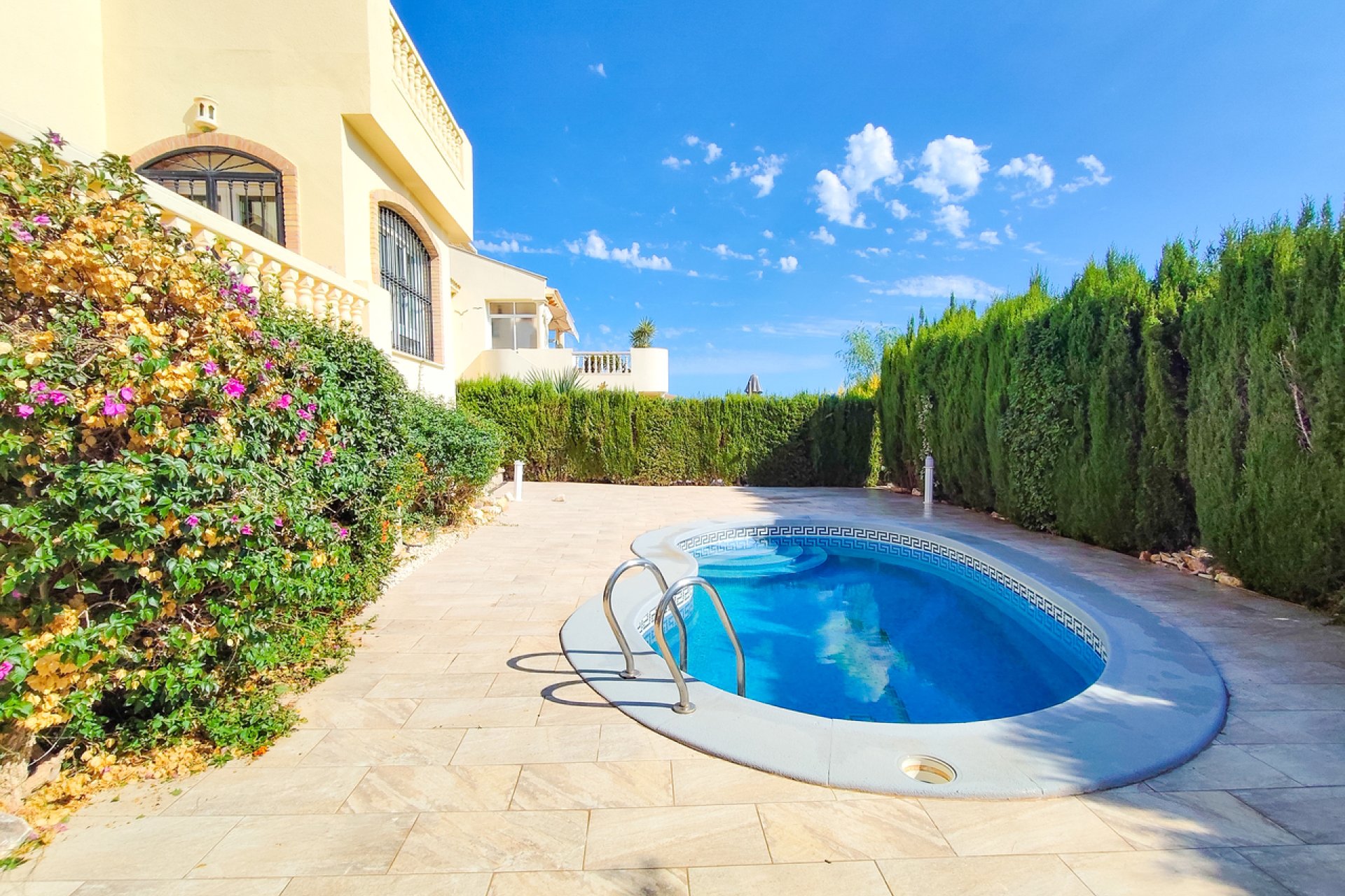 Resale - Villa - Orihuela Costa - Villamartin