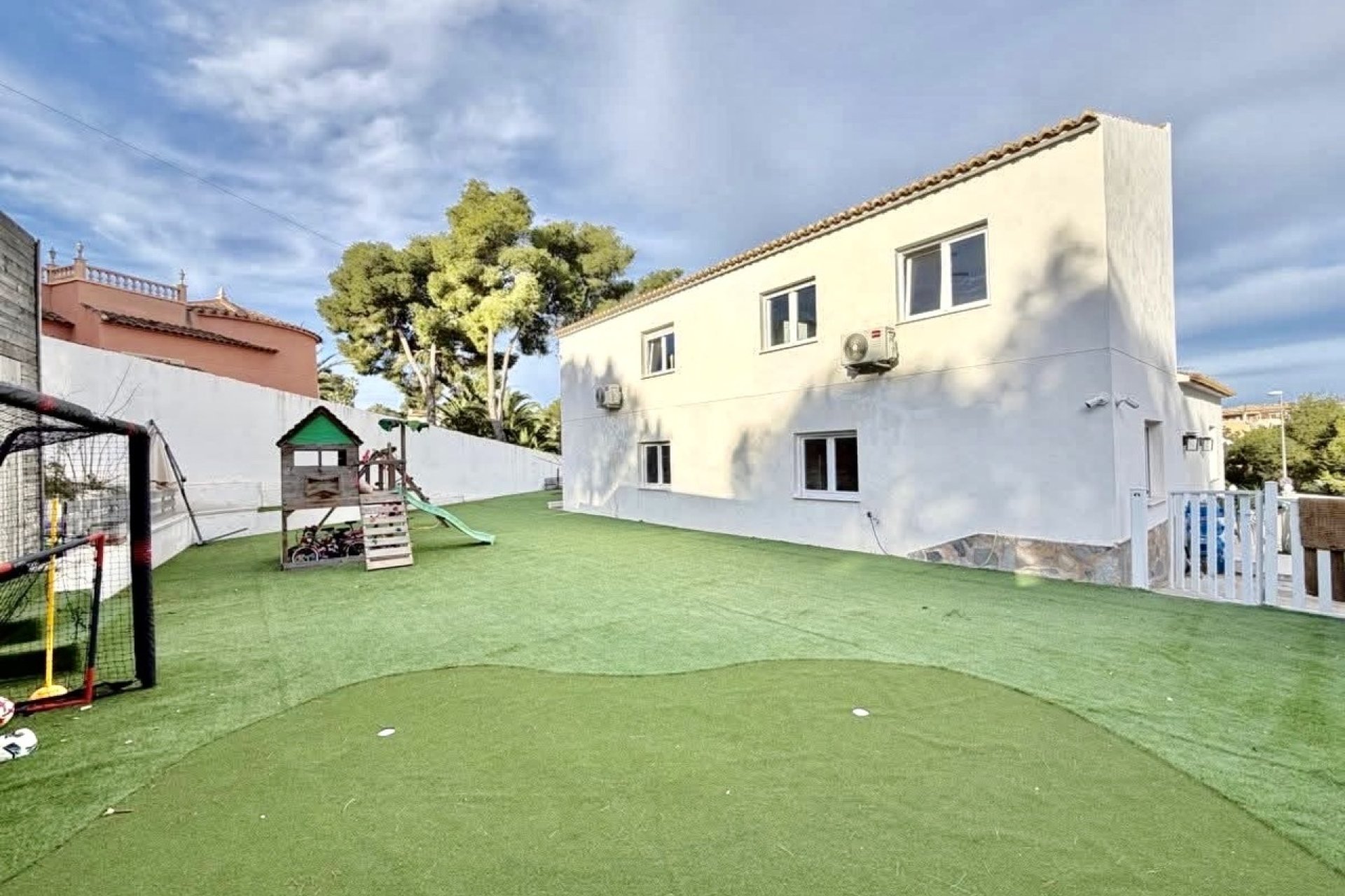 Resale - Villa - Orihuela Costa - Villamartin