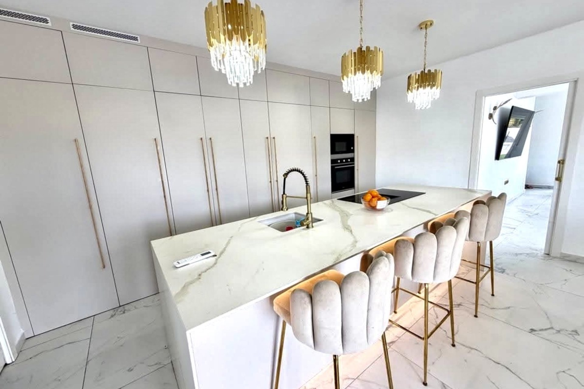 Resale - Villa - Orihuela Costa - Villamartin