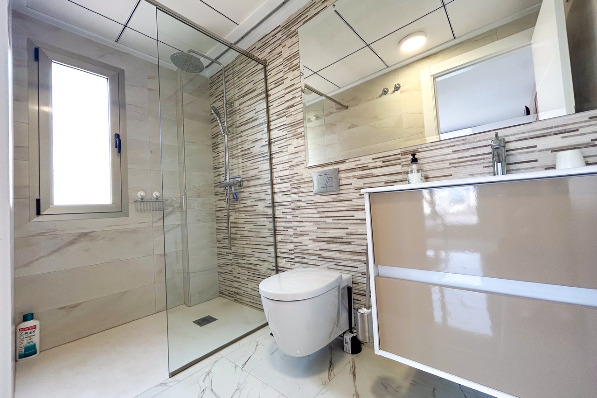 Resale - Villa - Orihuela Costa - Villamartin