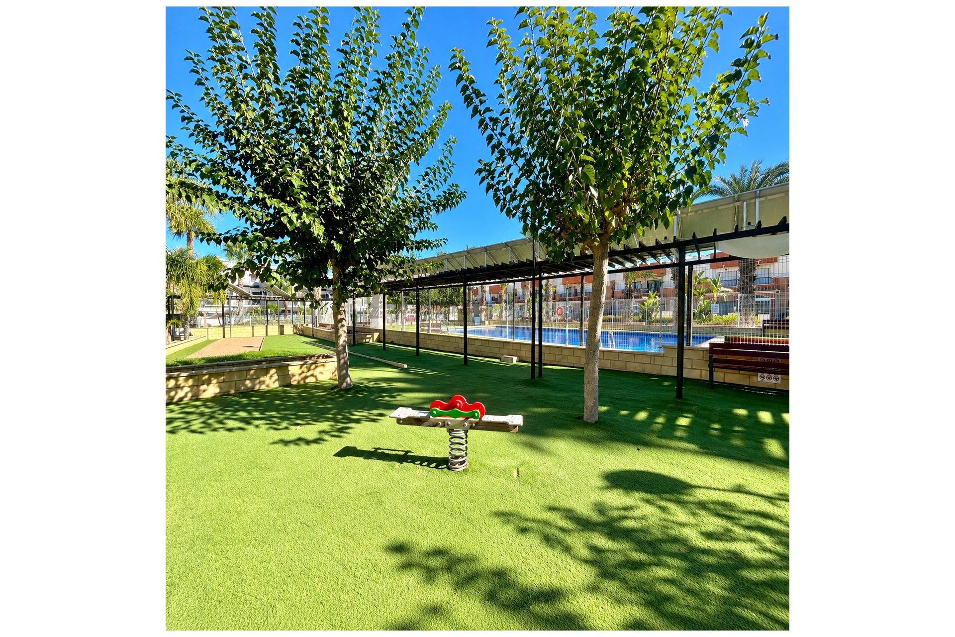 Resale - Villa - Orihuela Costa - Villamartín
