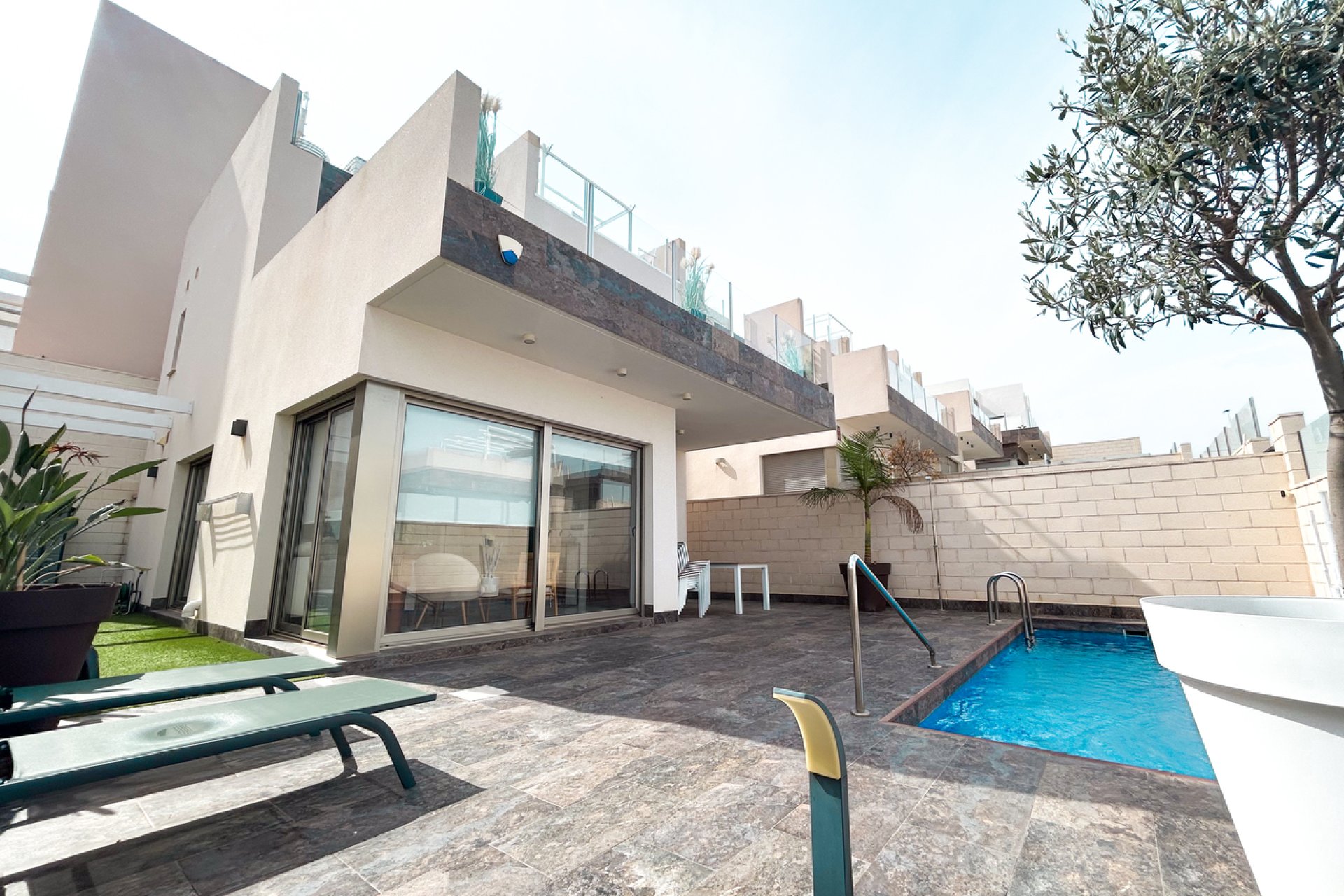 Resale - Villa - Orihuela Costa - Villamartin