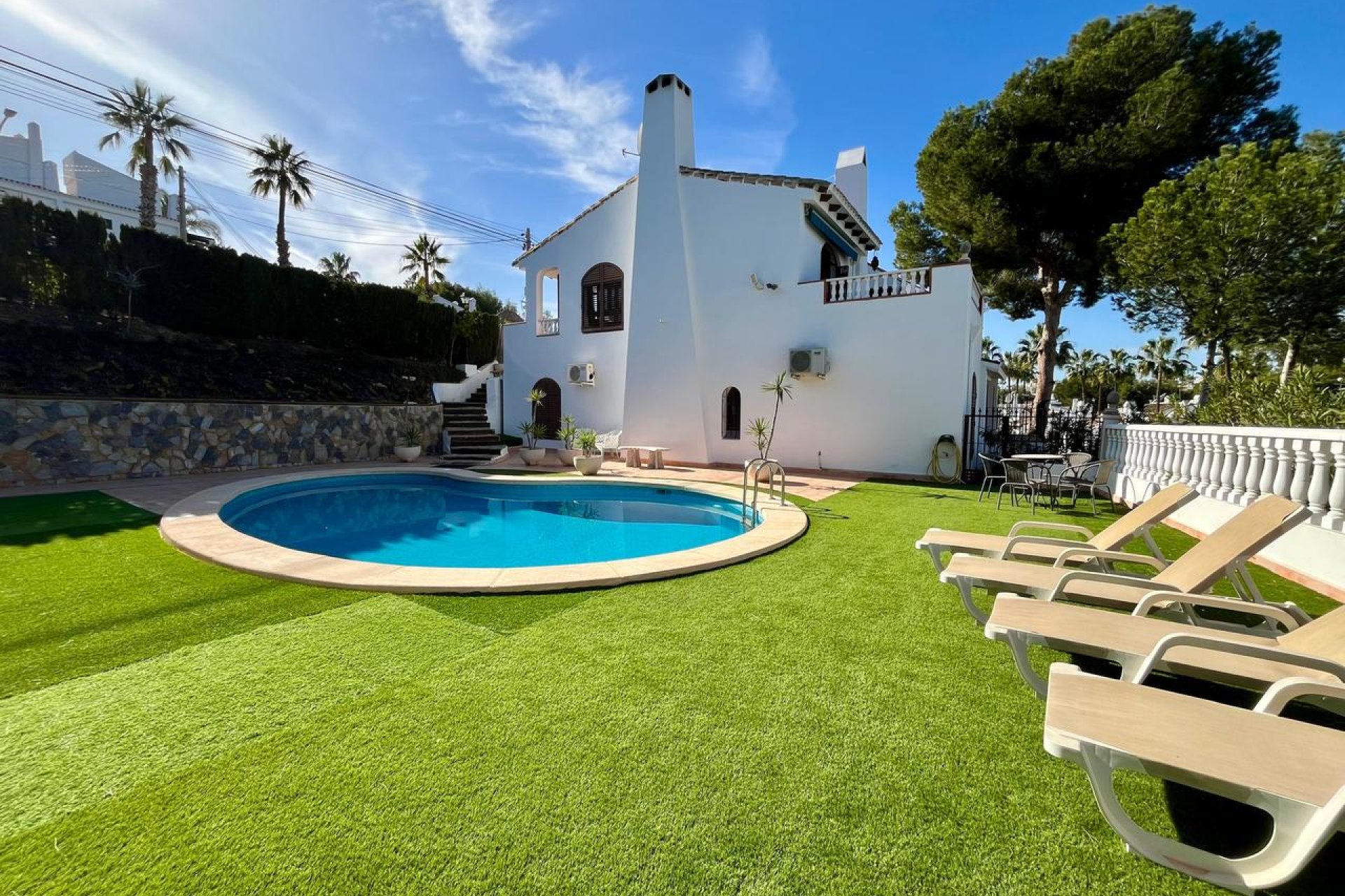 Resale - Villa - Orihuela Costa - Villamartin