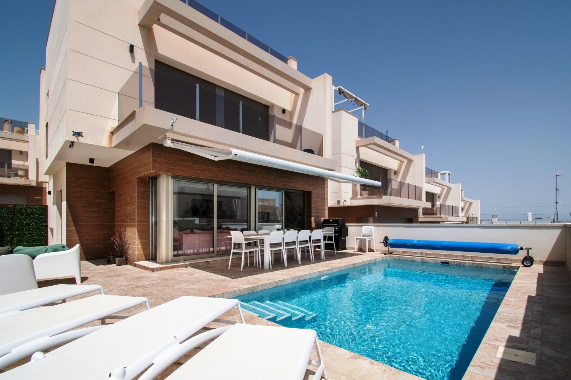 Resale - Villa - Orihuela Costa - Villamartin