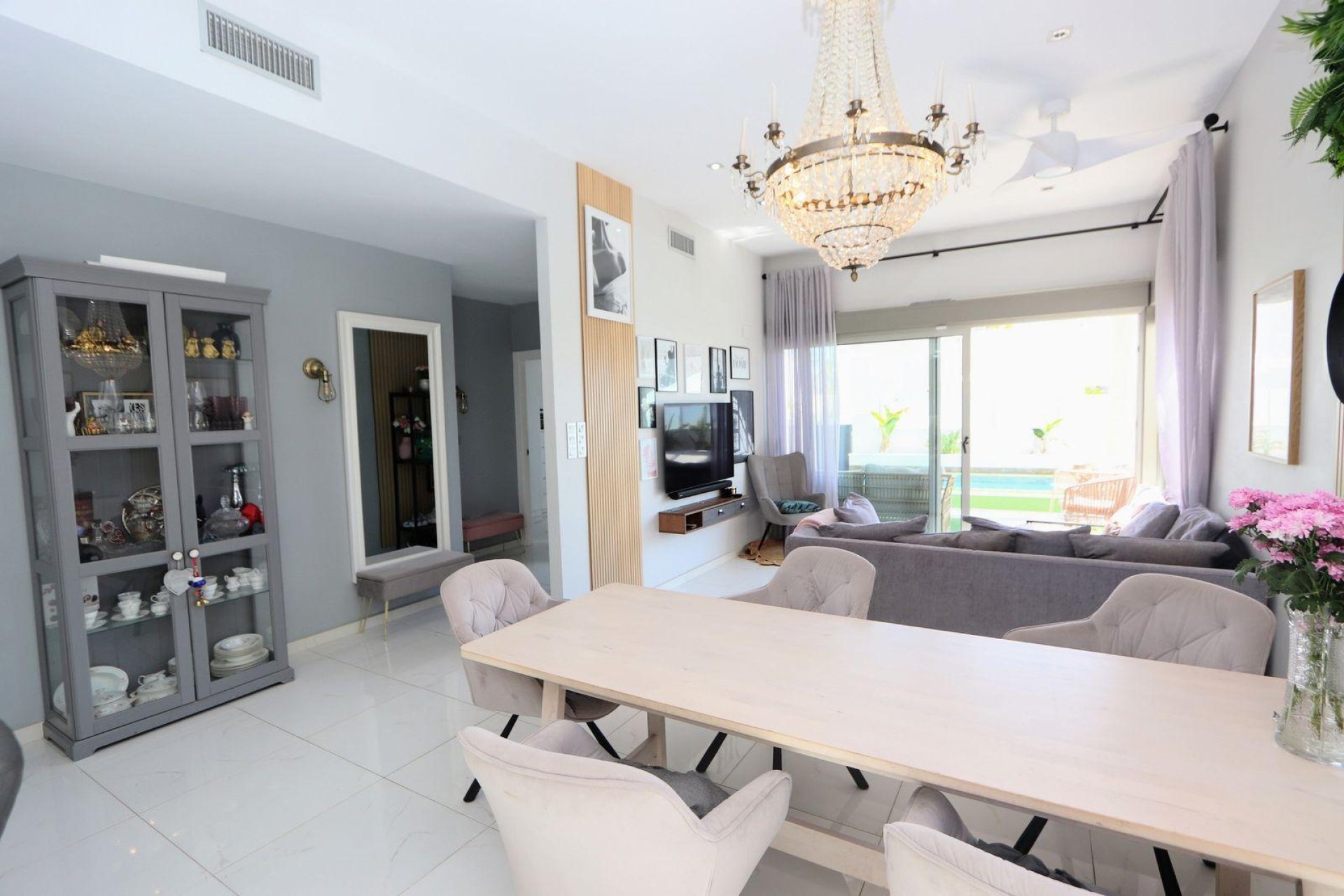 Resale - Villa - Orihuela Costa - Villamartín